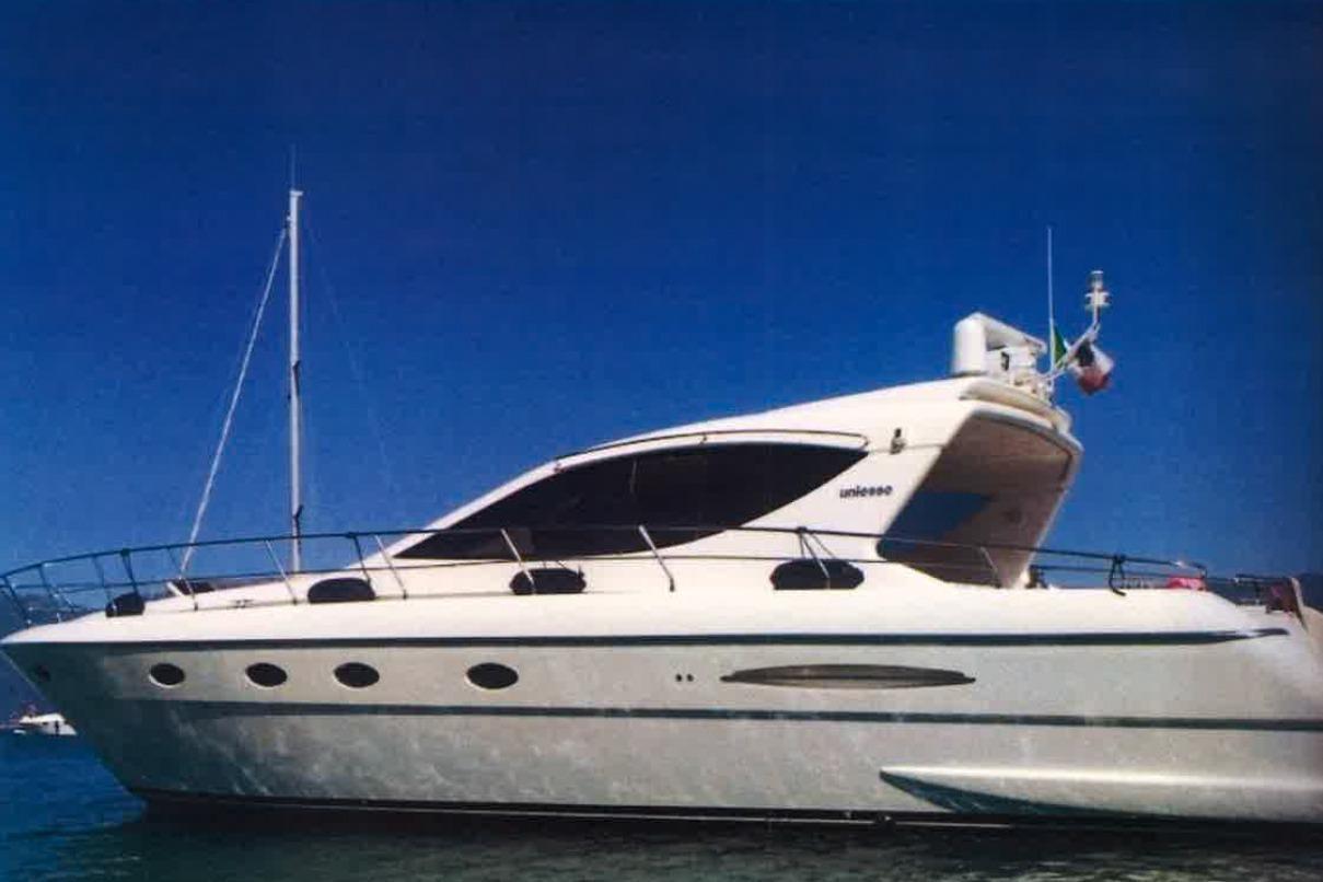 Uniesse Motor Yacht