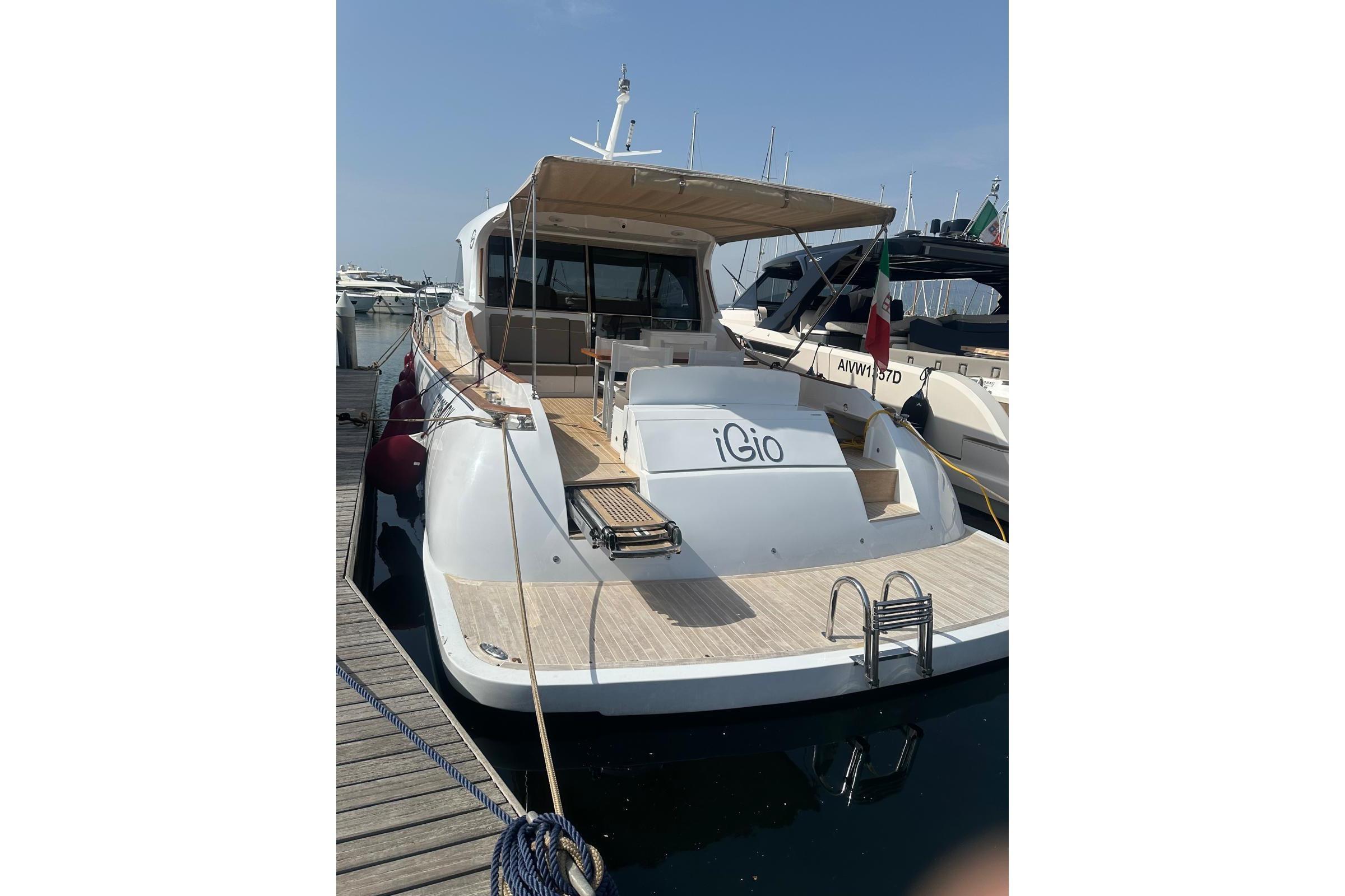 Mochi Craft Dolphin 51