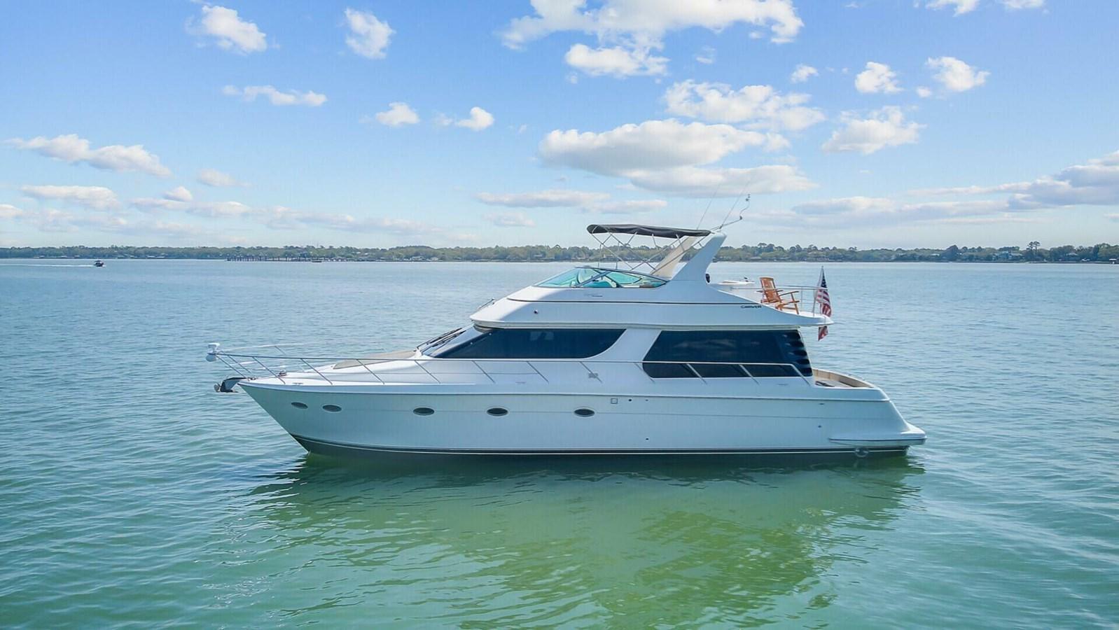 Carver 530 Voyager