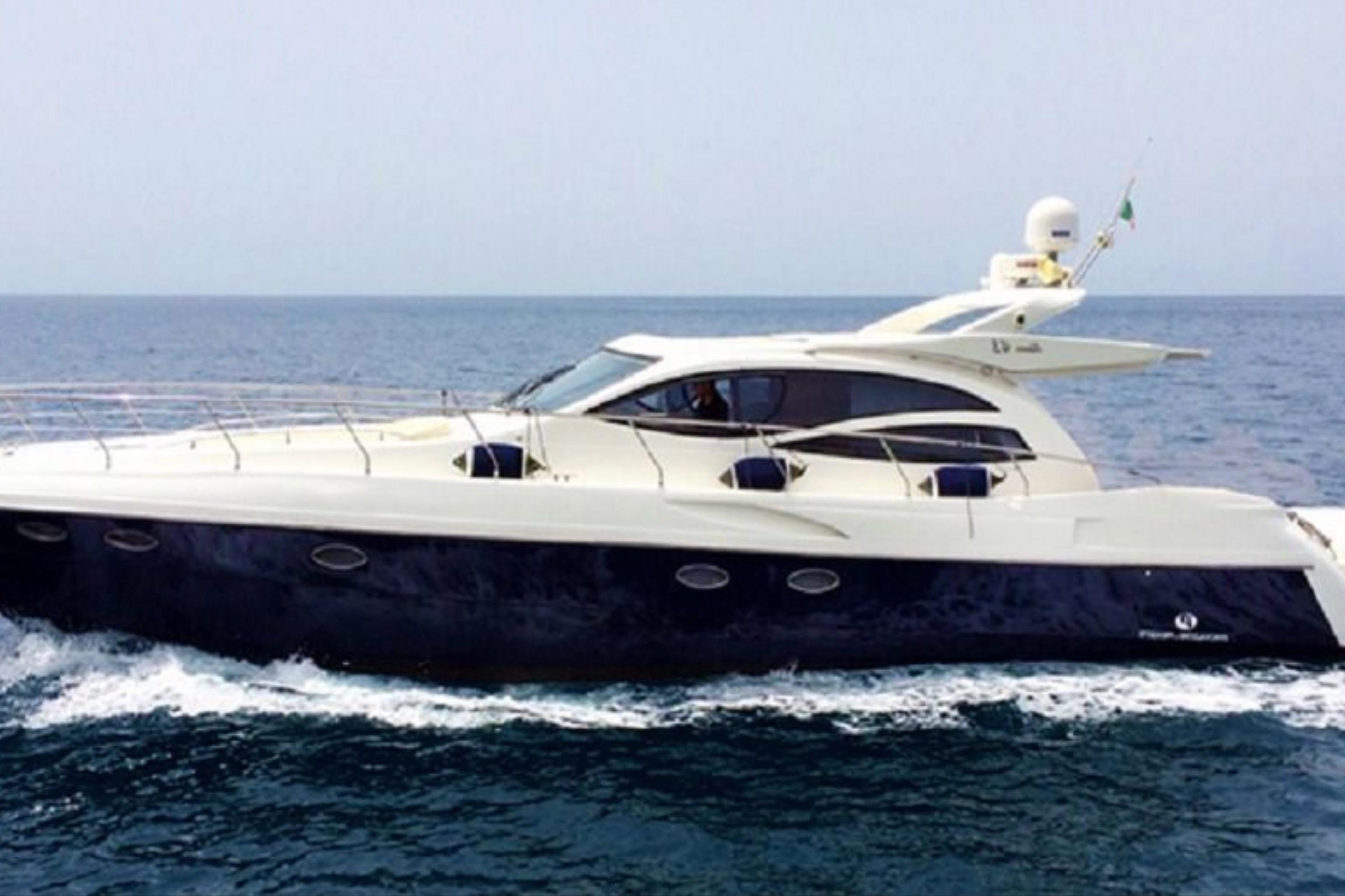 Alena 48