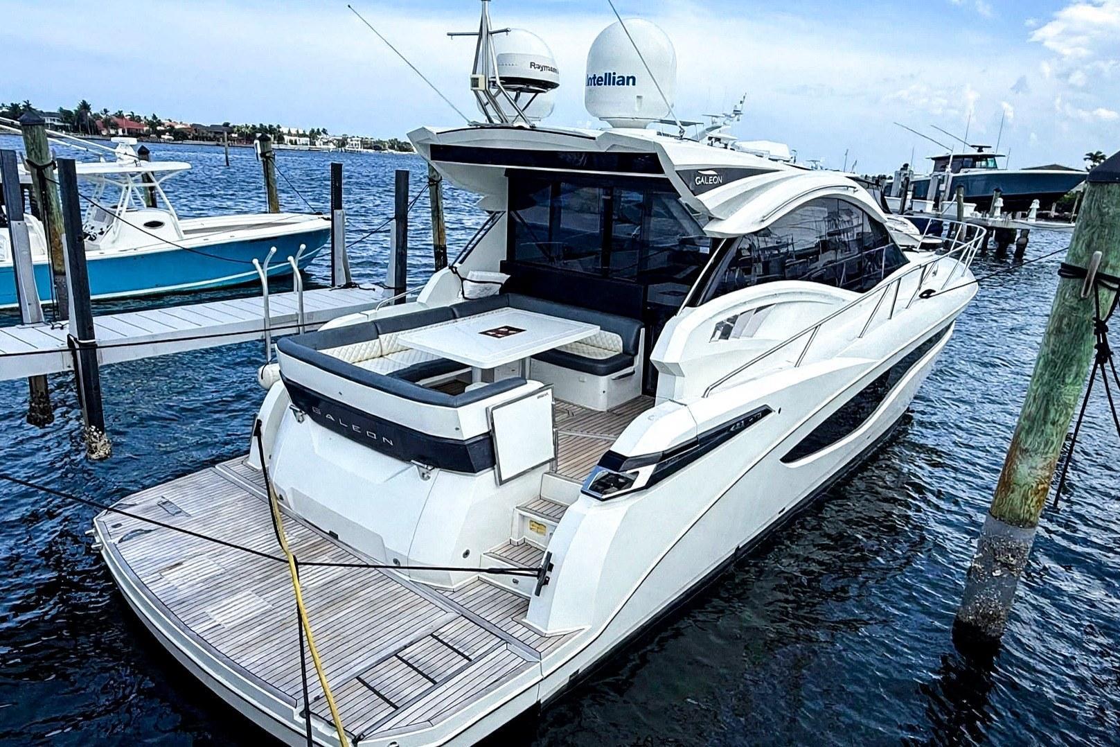 Galeon 485 HTS