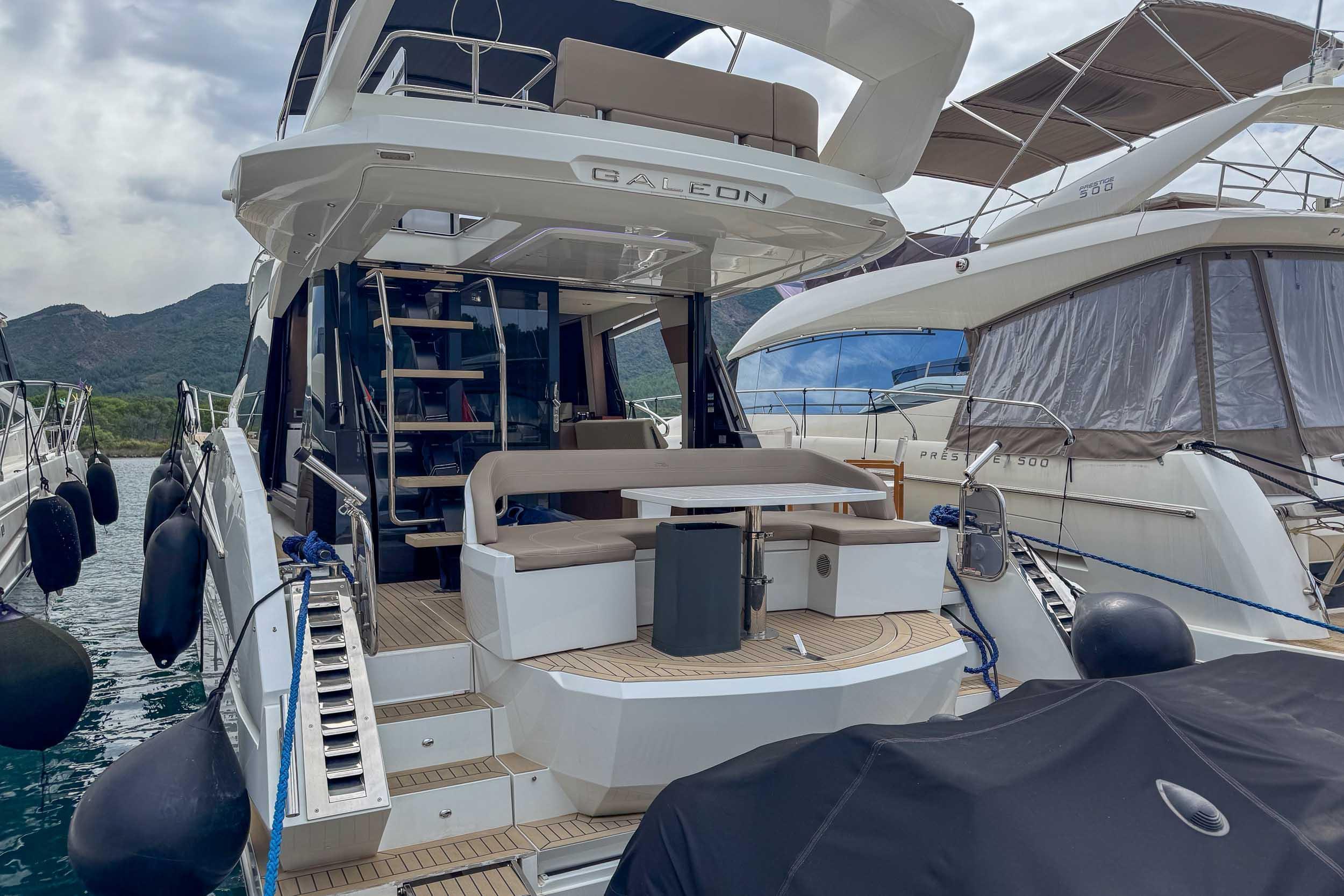 Galeon 500 Fly