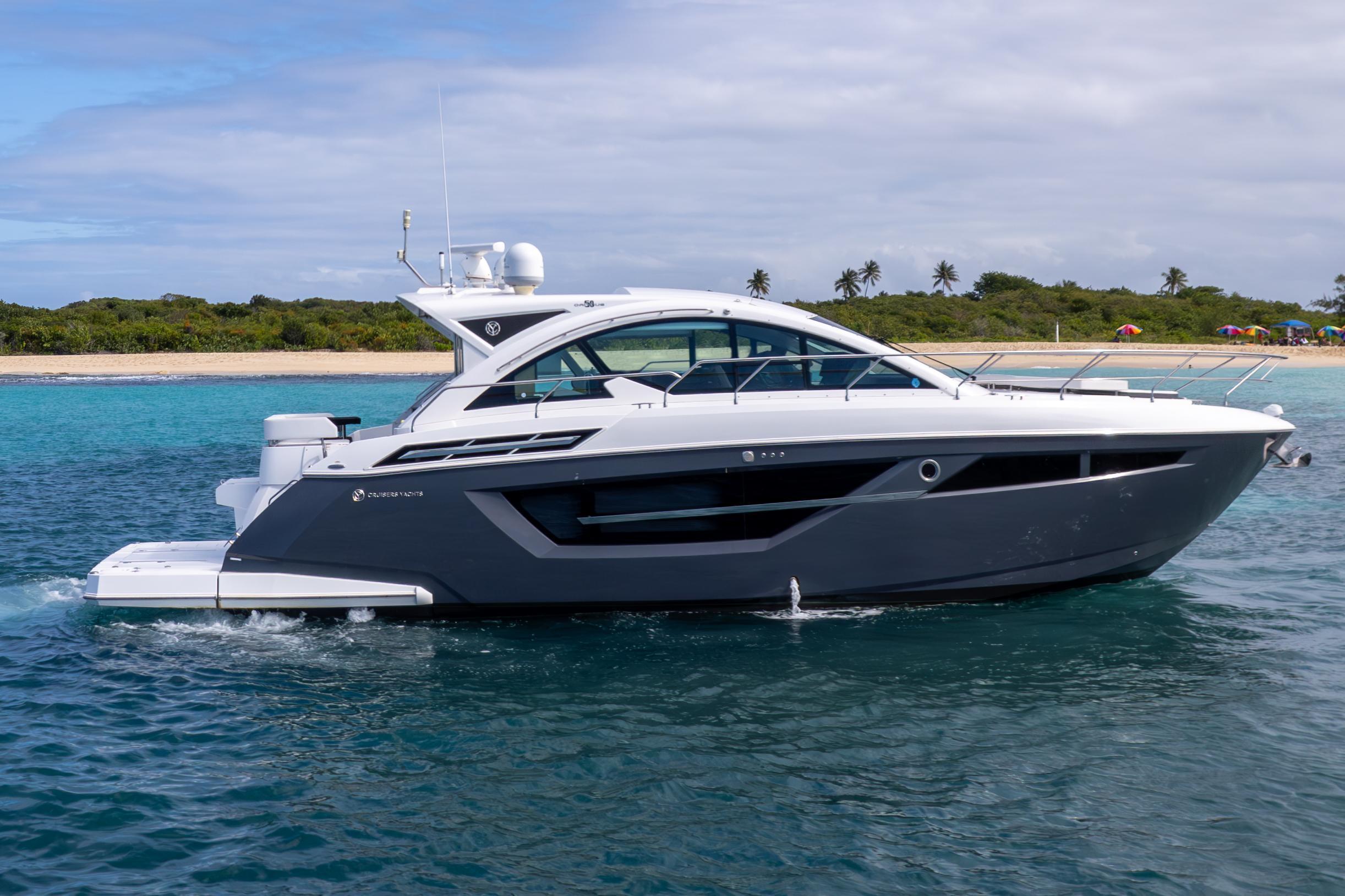 Cruisers Yachts 50 Cantius