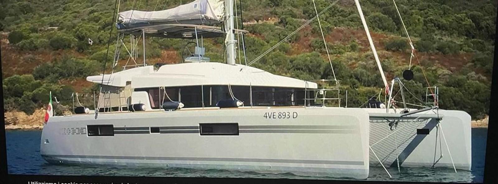 Lagoon 52F for sale