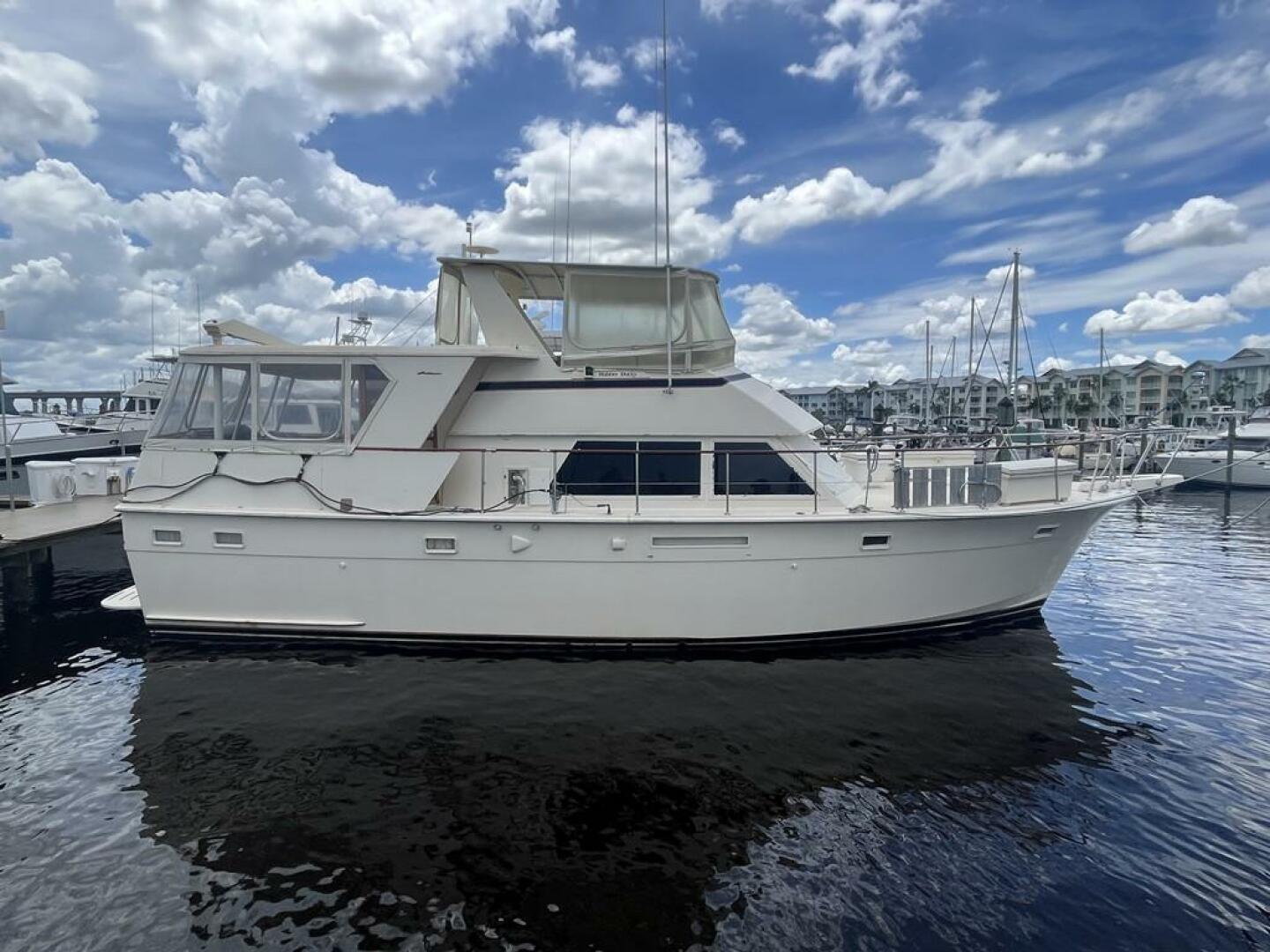 Hatteras 48 Motoryacht