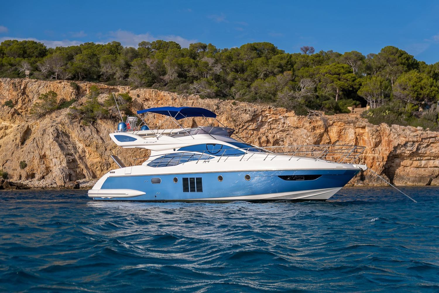 Azimut 48