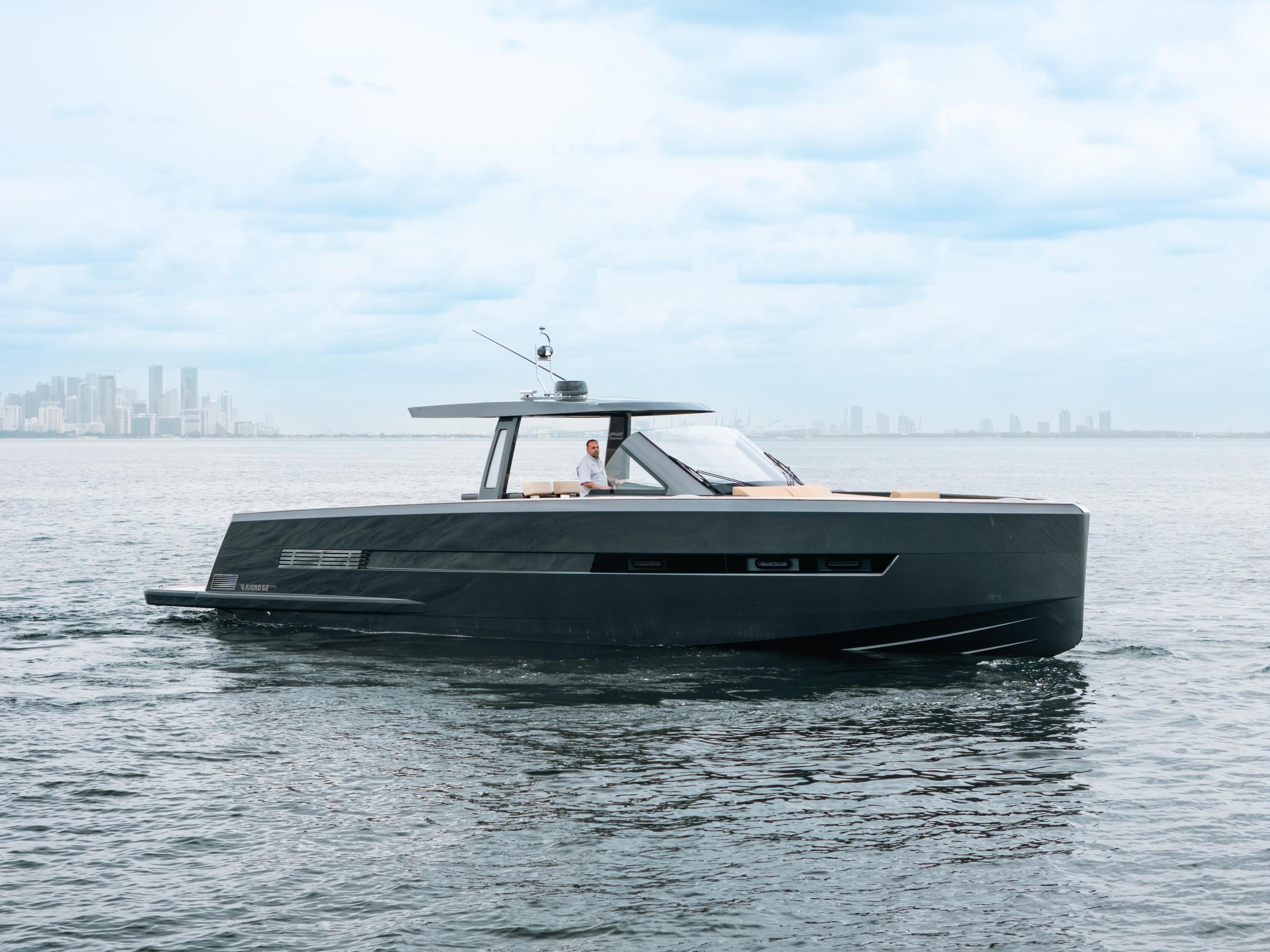 Fjord 52 Open