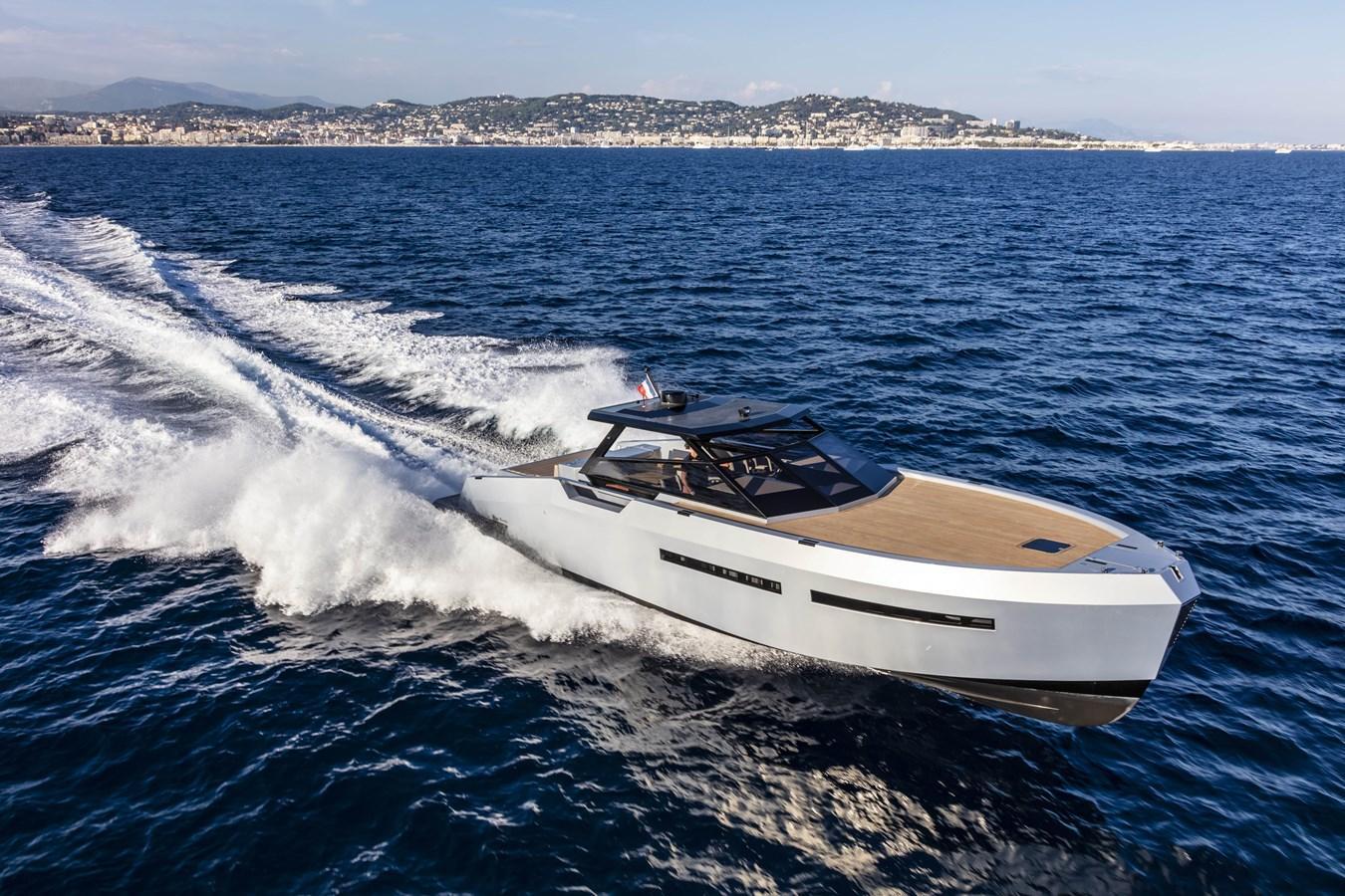 Mazu Yachts 52