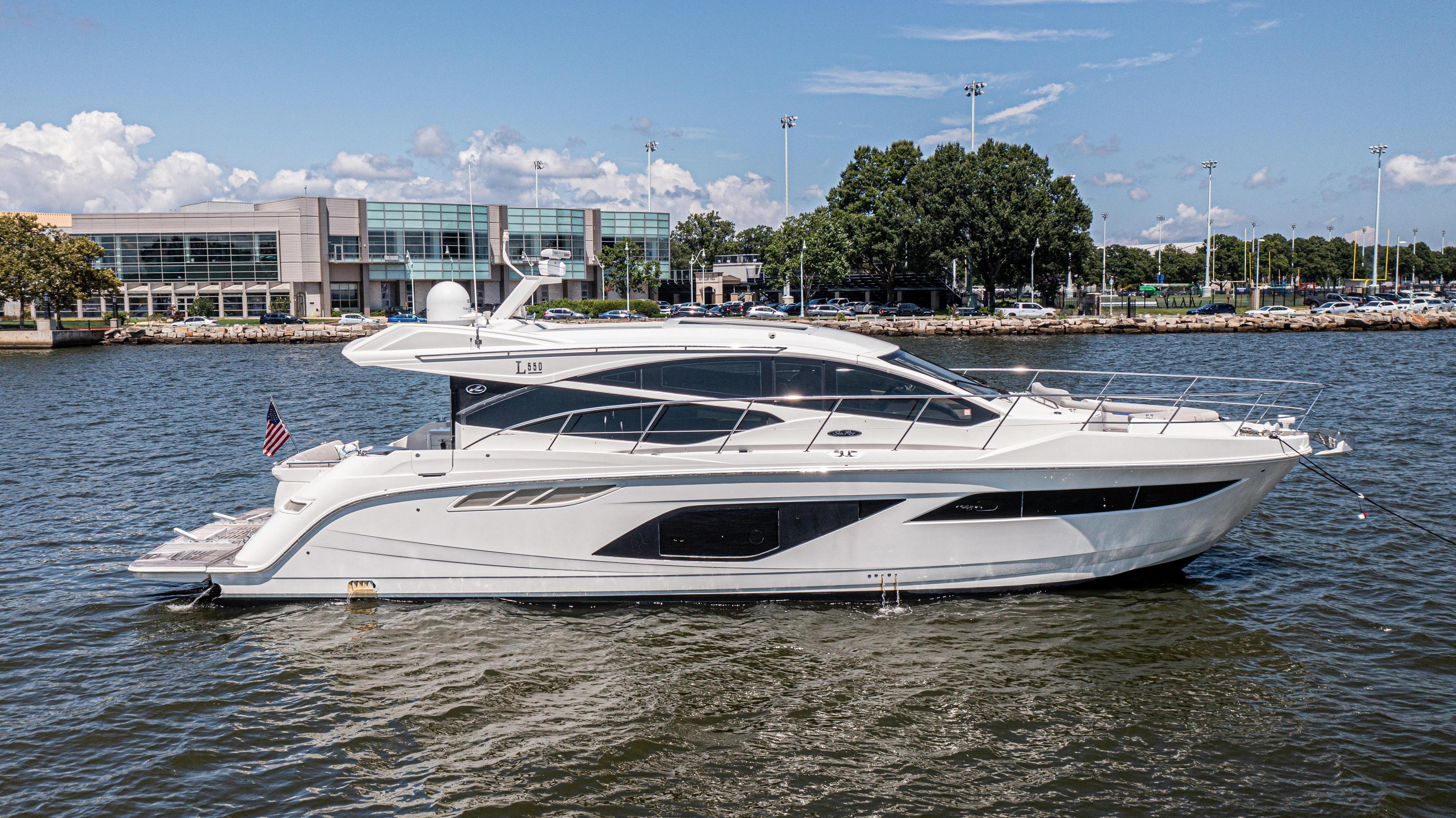 Sea Ray L550
