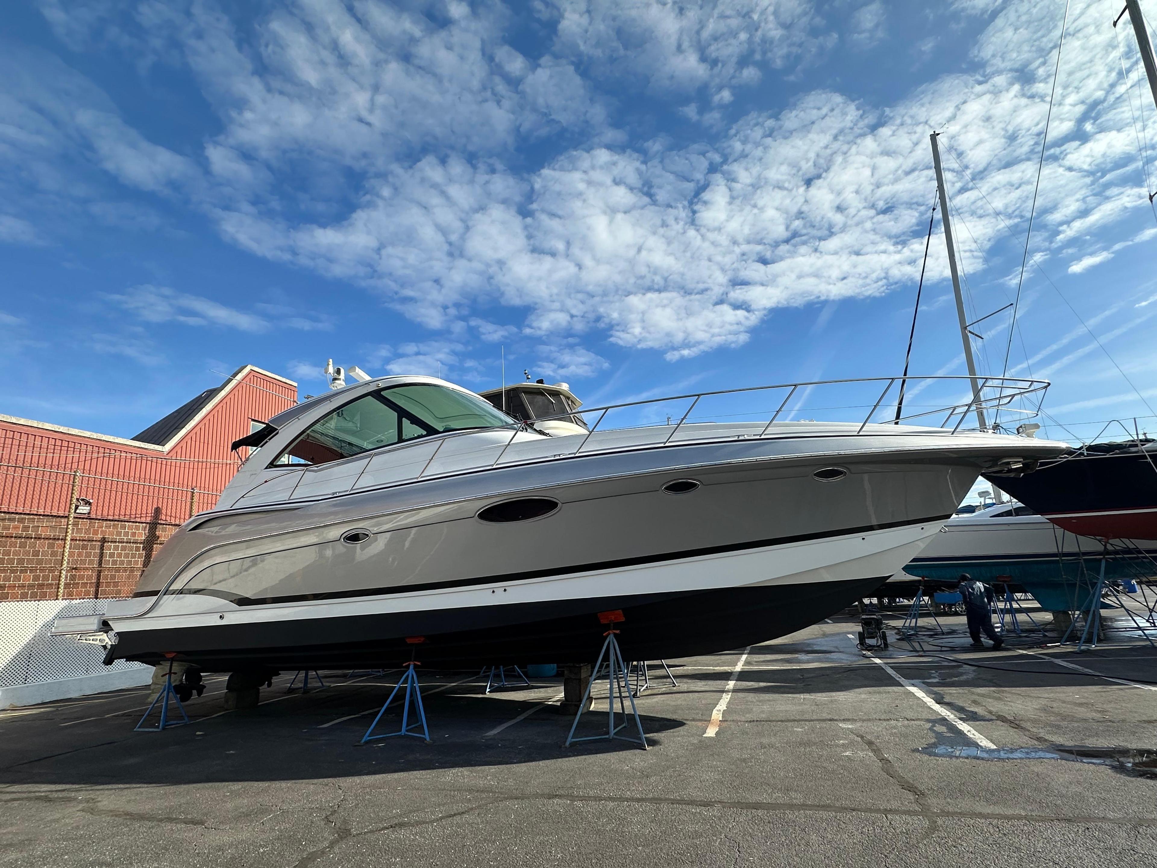 Formula 45 Yacht for sale