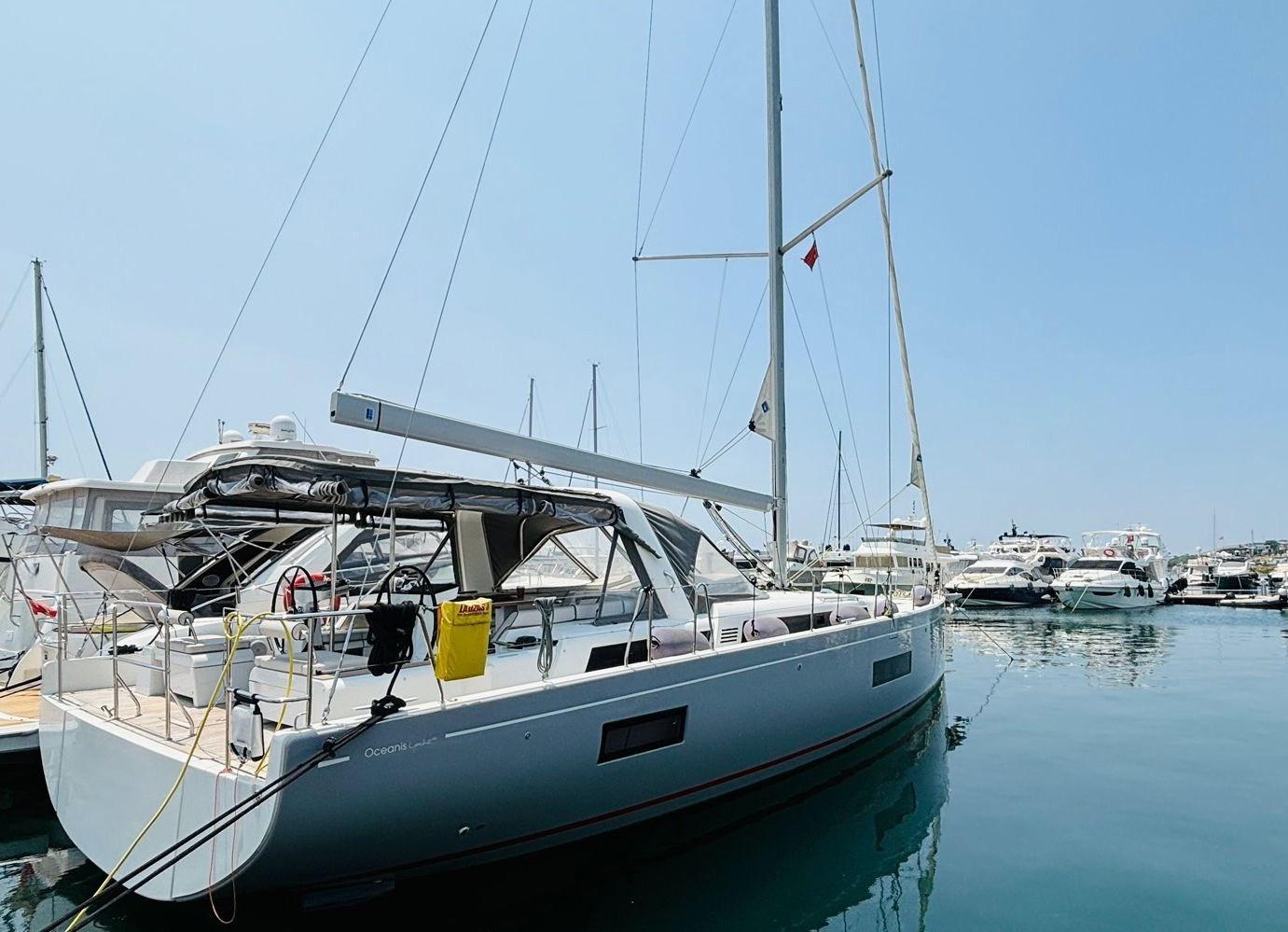 Beneteau Oceanis 54 for sale