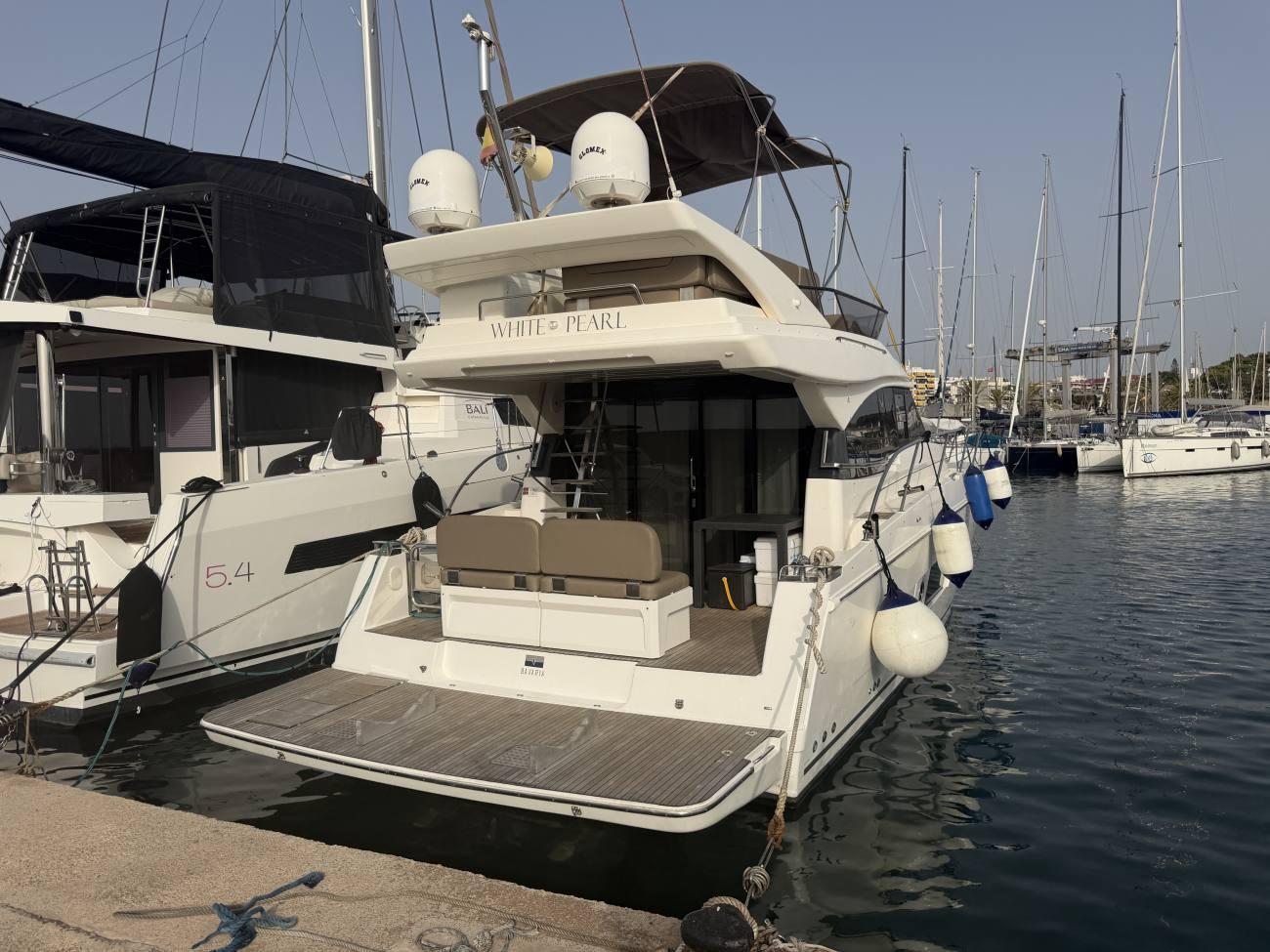 2014 Bavaria Virtess 420 Flybridge for sale in Palma, Spain