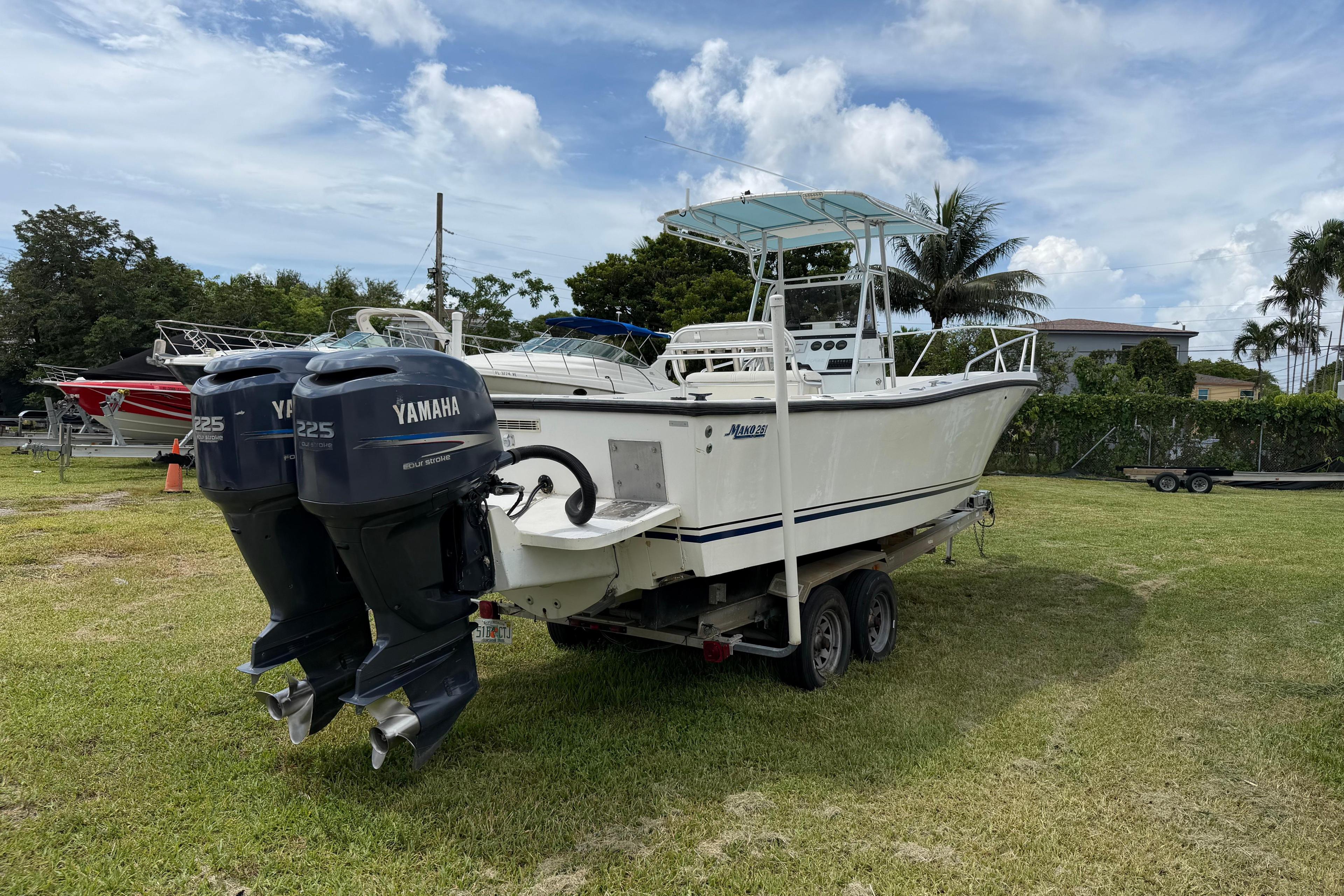 1993 Mako 261 for sale in Coral Way, FL