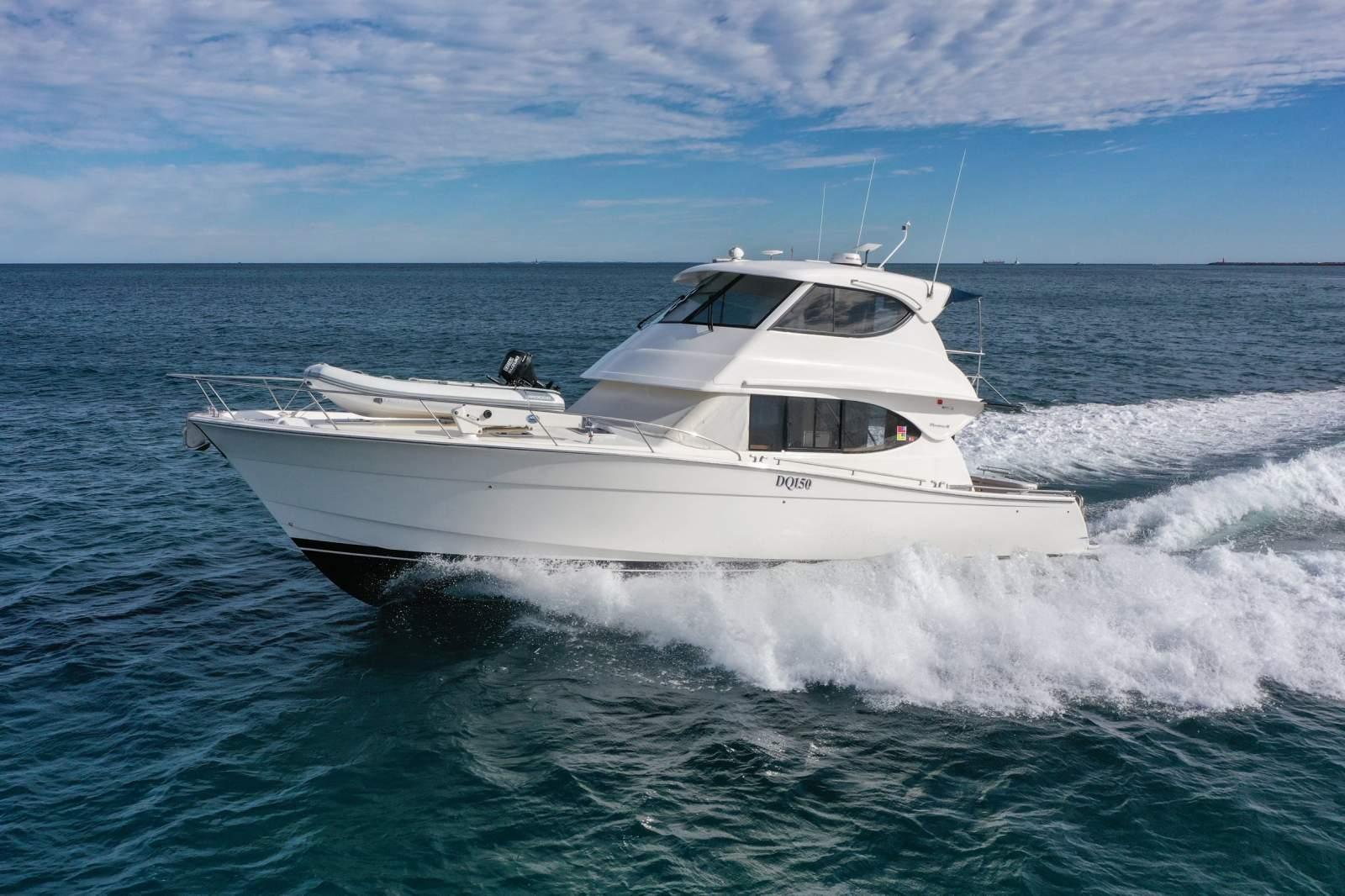 Maritimo M48