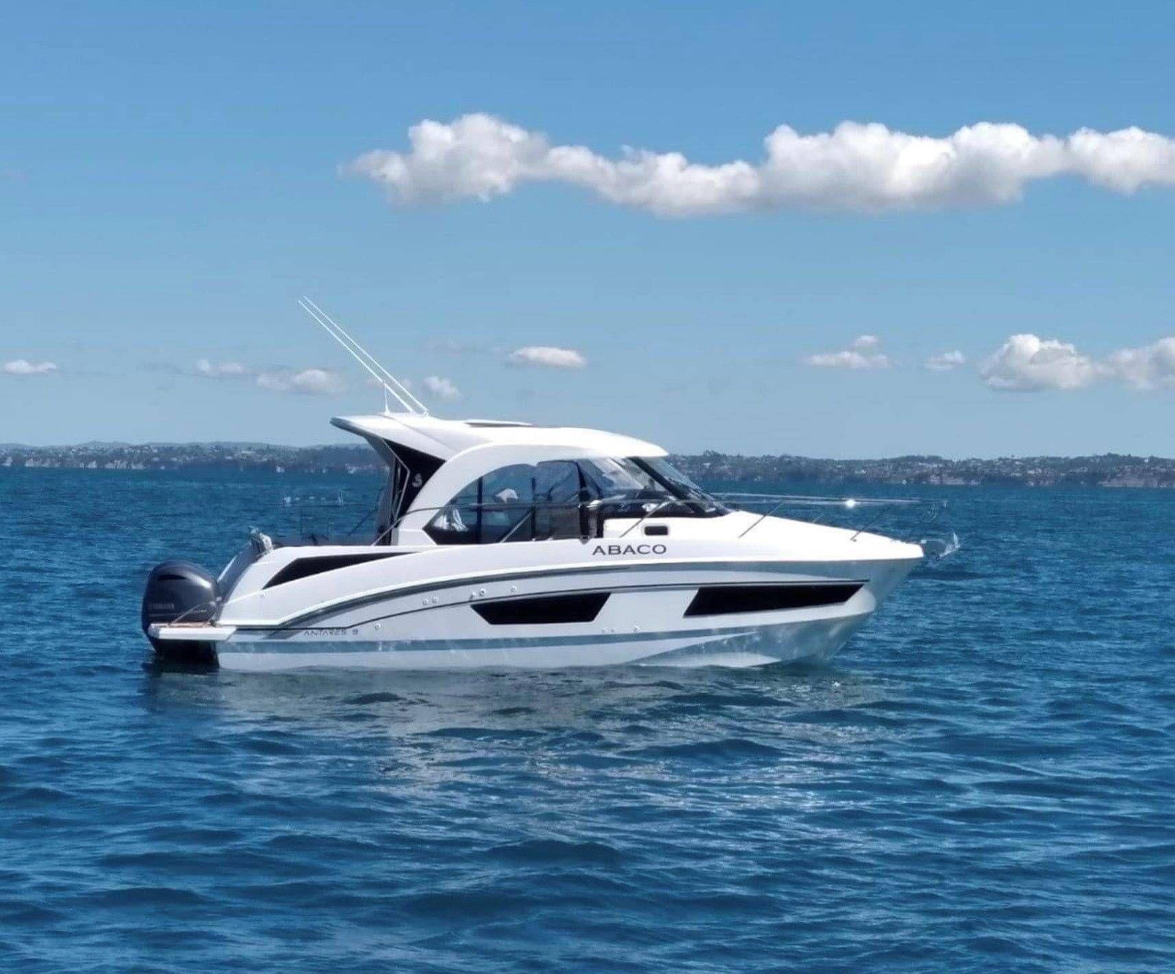 Beneteau Antares 9
