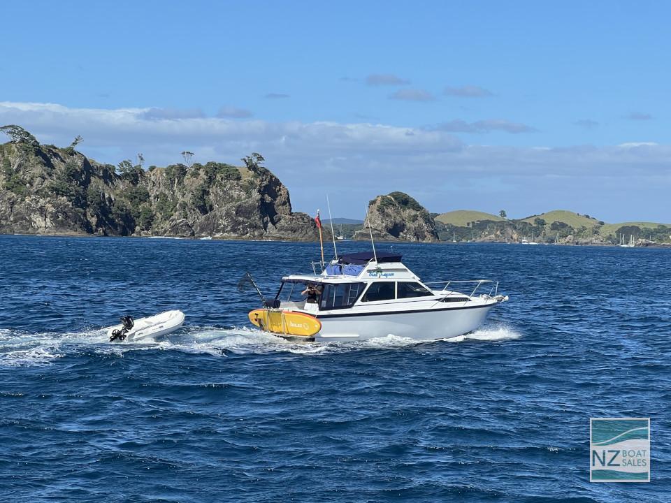 1974 Young Vindex 32 for sale in Doves Bay Marina, Bay of Islands