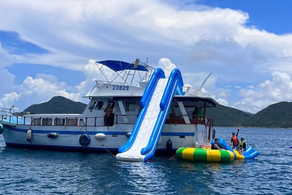 1985 for sale in Saikung Typhoon Shelter