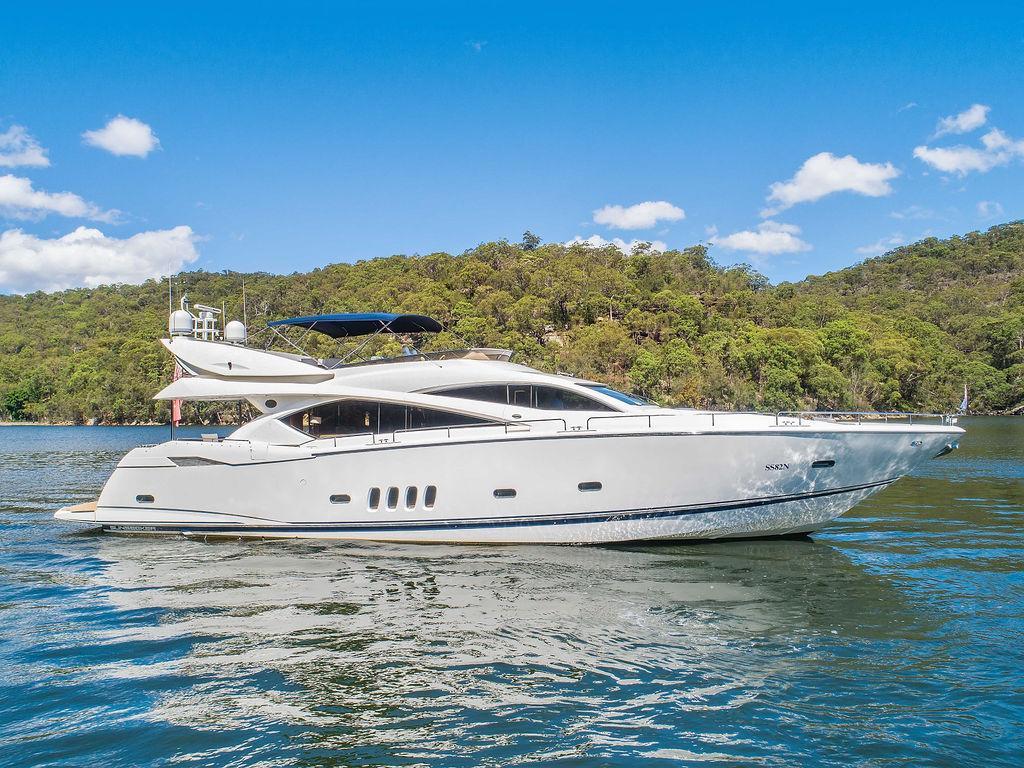 Sunseeker 82