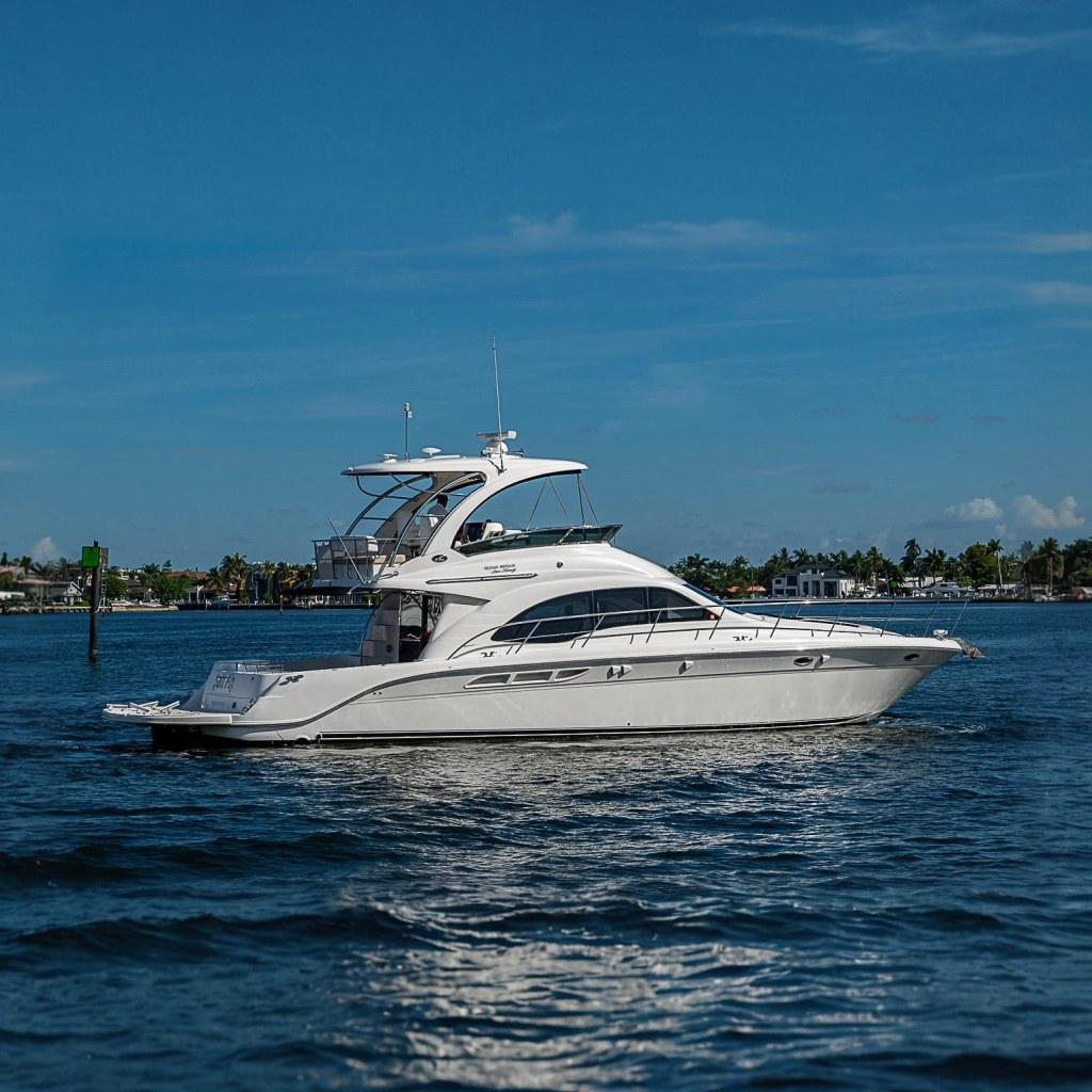 Sea Ray 520 Sedan Bridge