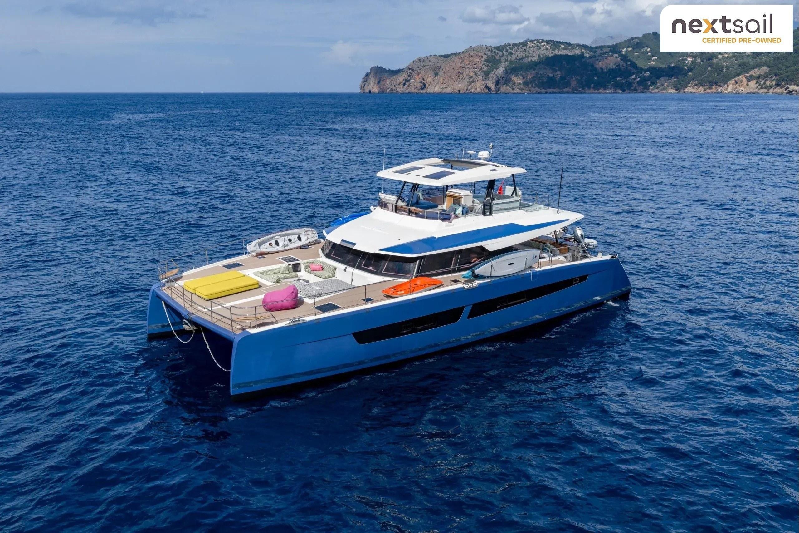 Fountaine Pajot Power 67