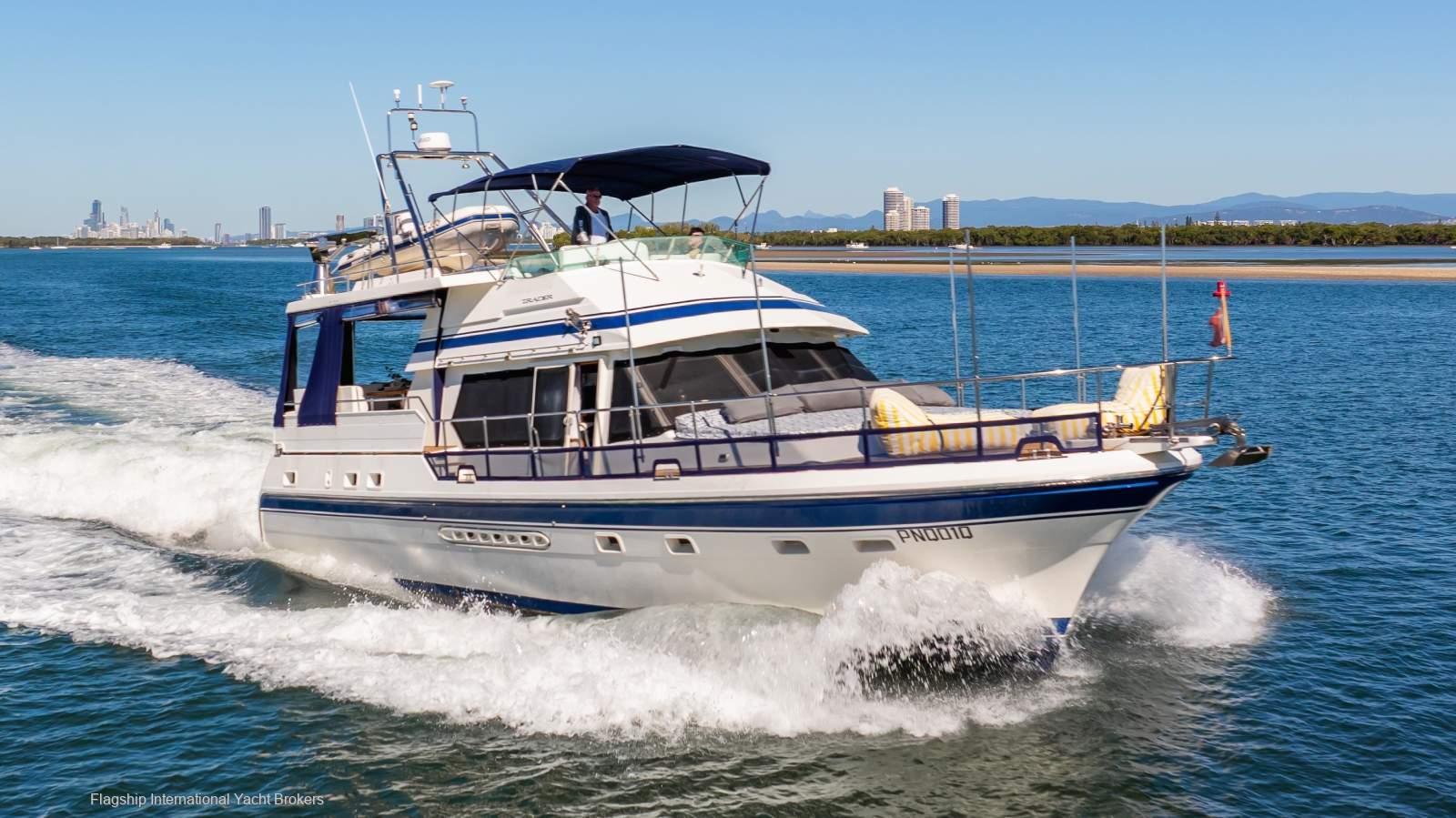 2001 Trader Yachts 535 Sunliner for sale in Hope Island