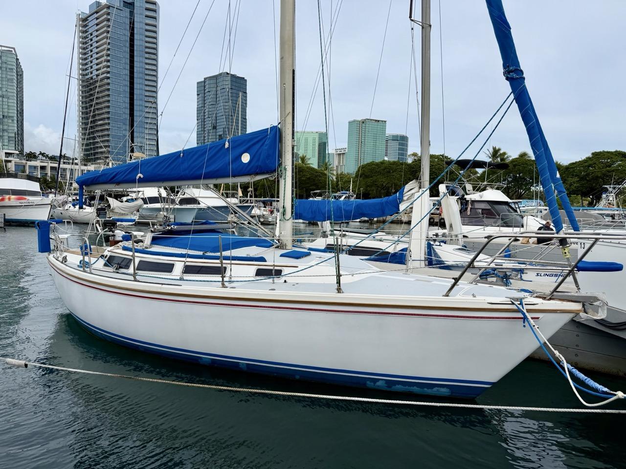 1984 Catalina 30 Mark 1 for sale in Kewalo Basin