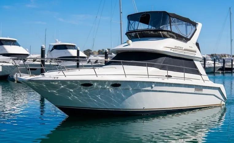 1996 Sea Ray 370 Sedan Bridge for sale in Half Moon Bay, AUK