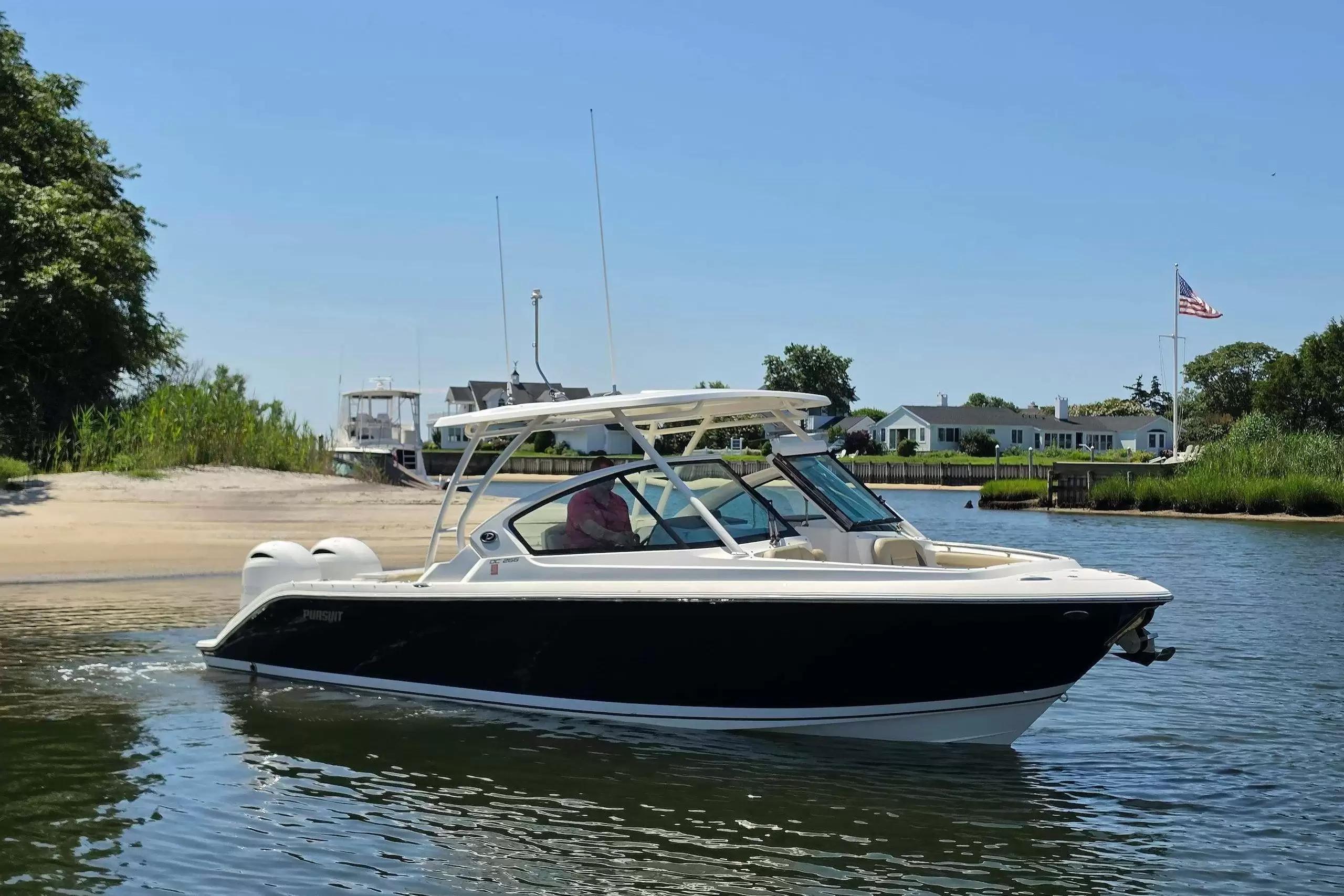 2021 Pursuit DC 266 for sale