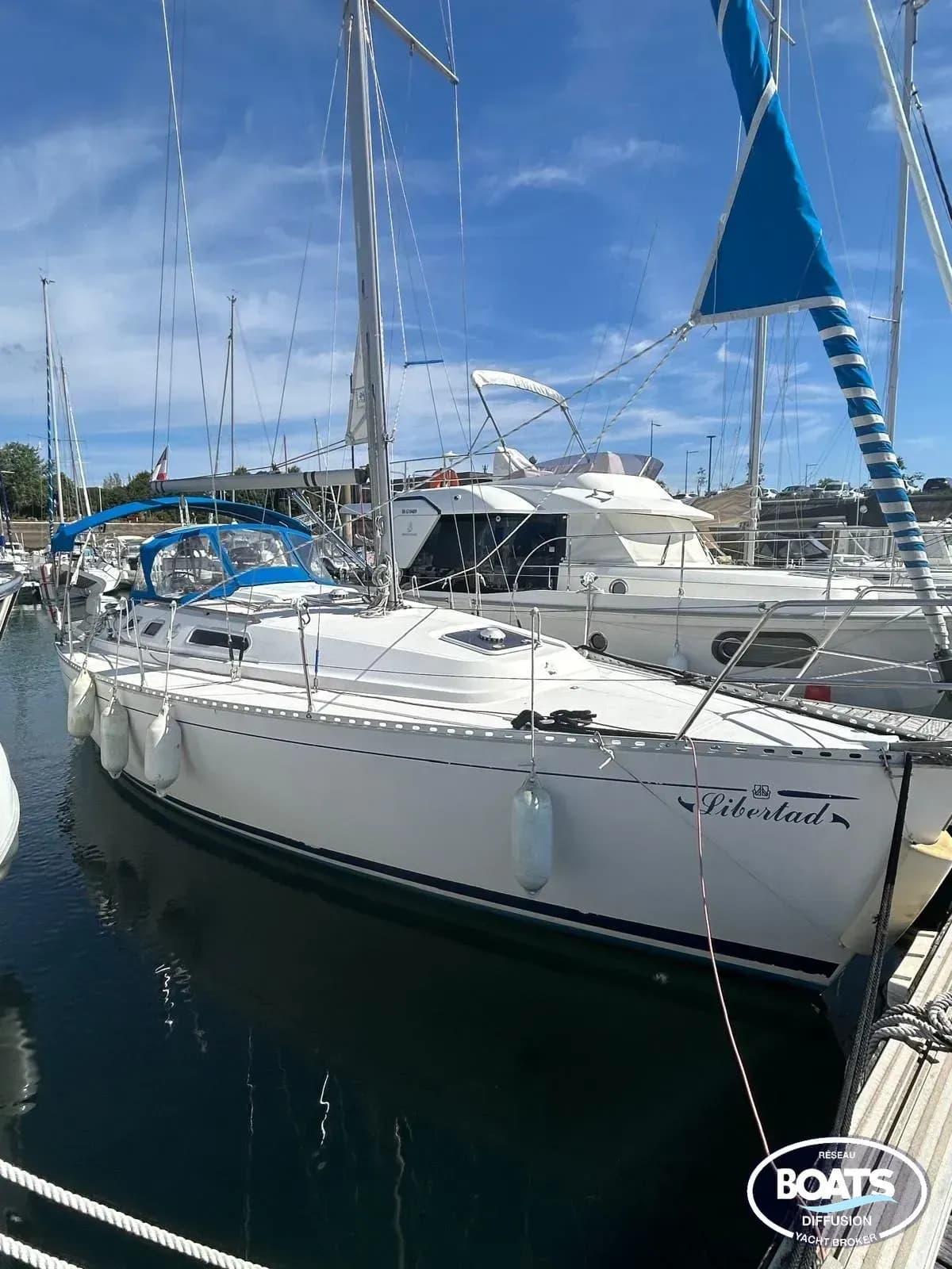 2000 Dufour 32 Classic for sale in Arzon