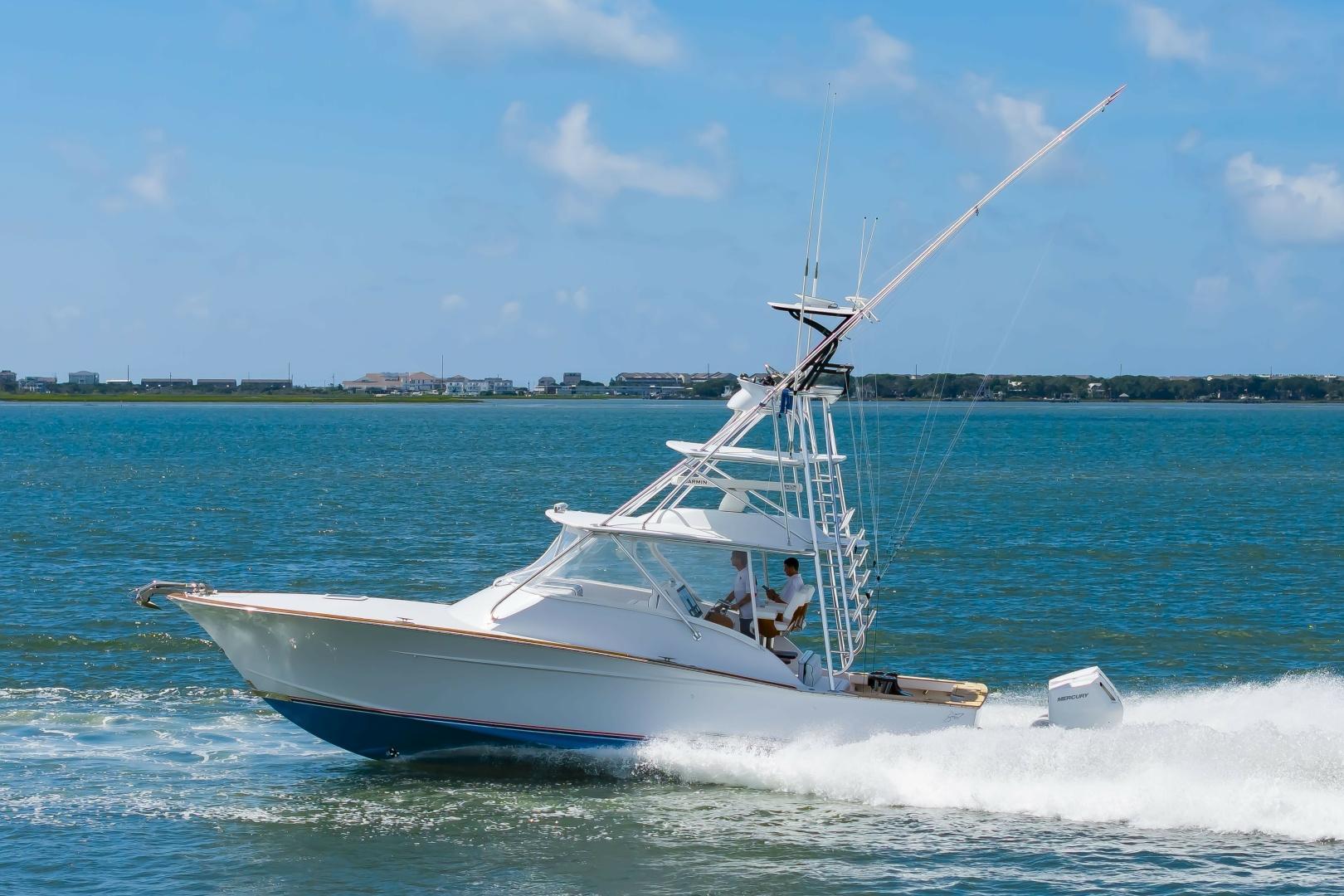 2011 Spencer 37 Custom Carolina Express for sale in Morehead City, North Carolina