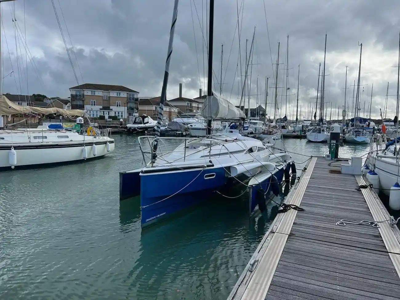 2014 Dragonfly 28 for sale in Hamble-le-Rice, Hampshire, GB