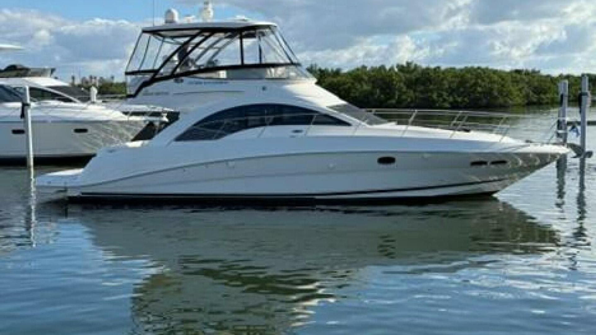 Sea Ray 47 Sedan Bridge