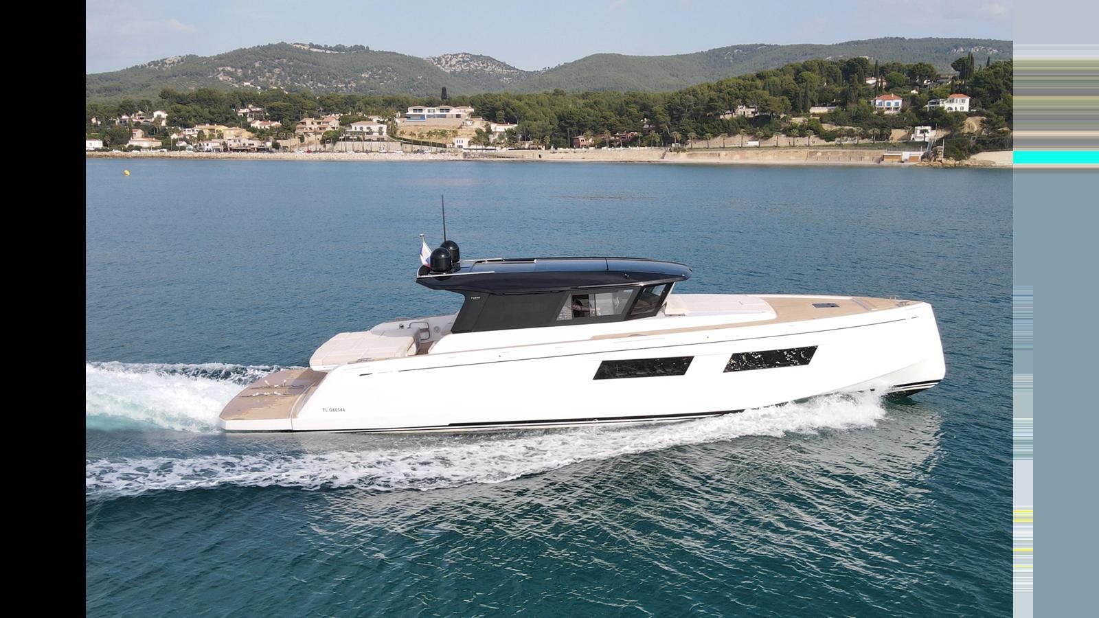 Pardo GT 52