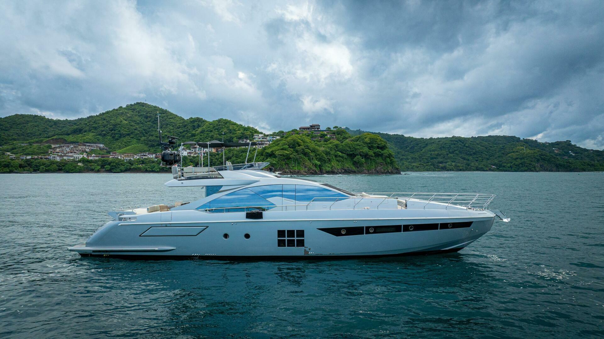Azimut 77S