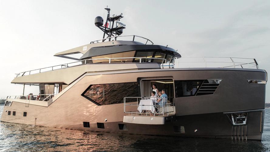 2027 for sale in Istanbul, Turkey