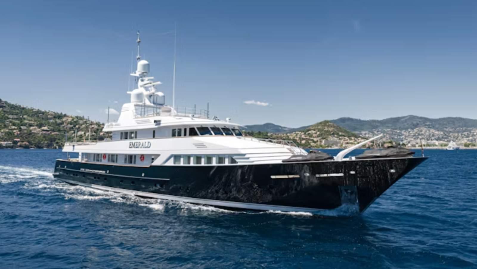 Feadship 165