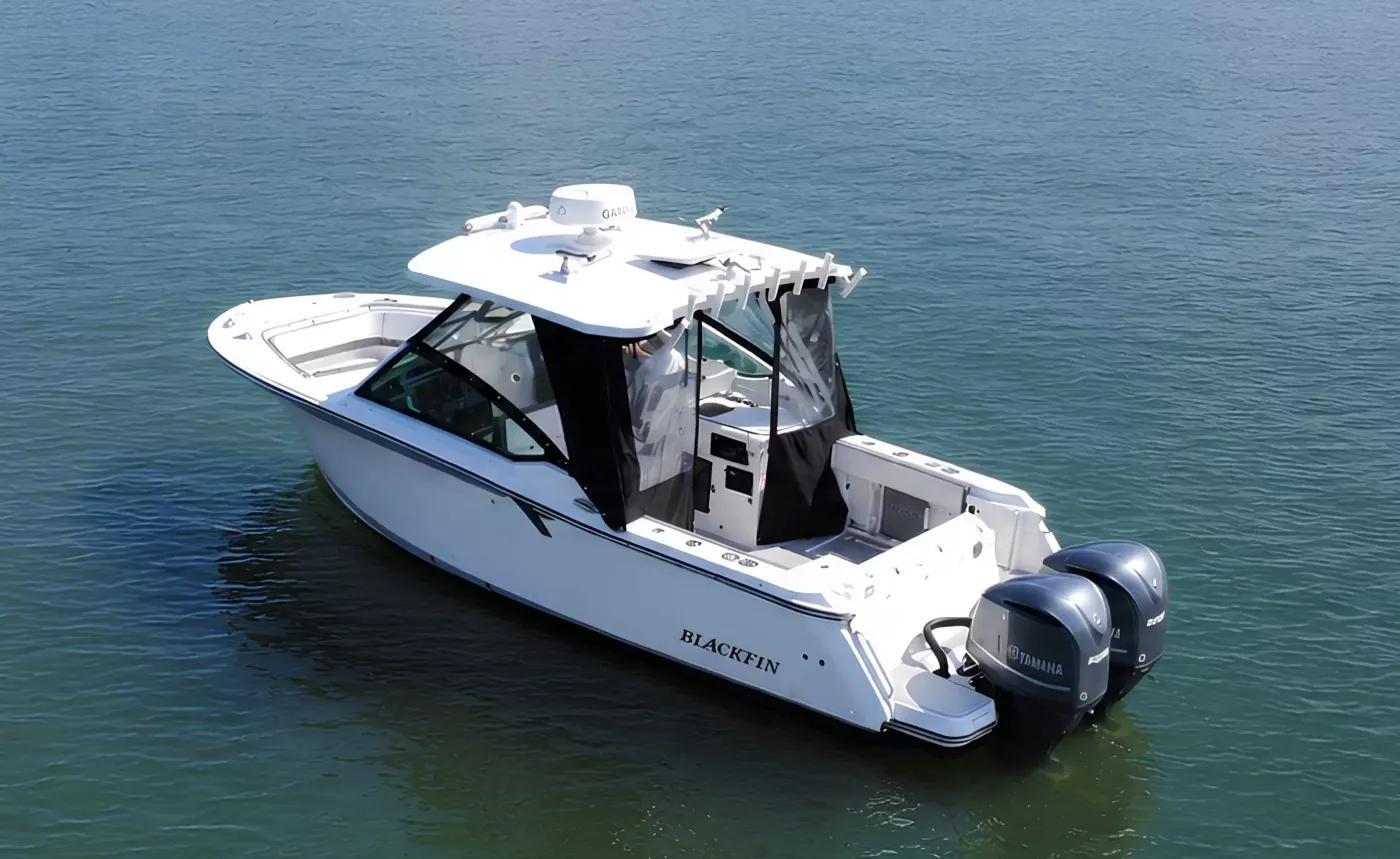 Blackfin 272DC
