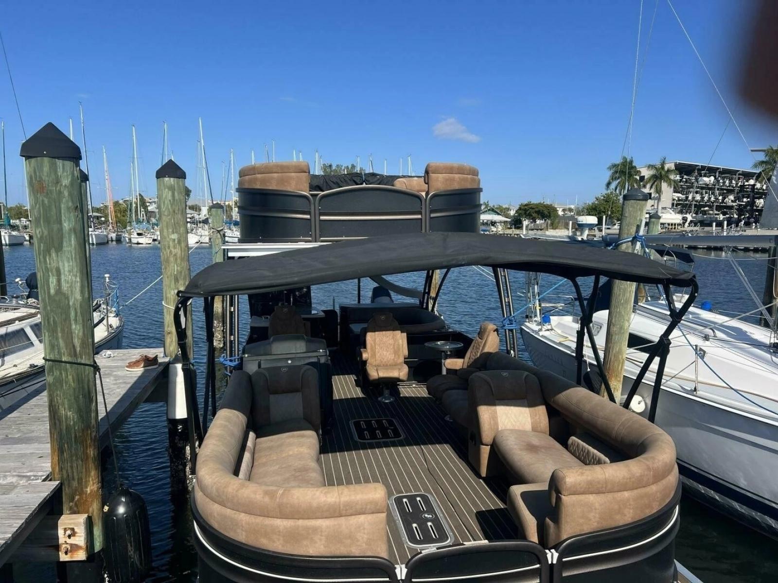 2024 Premier 330 Escalante for sale in Apollo Beach, Florida, United States