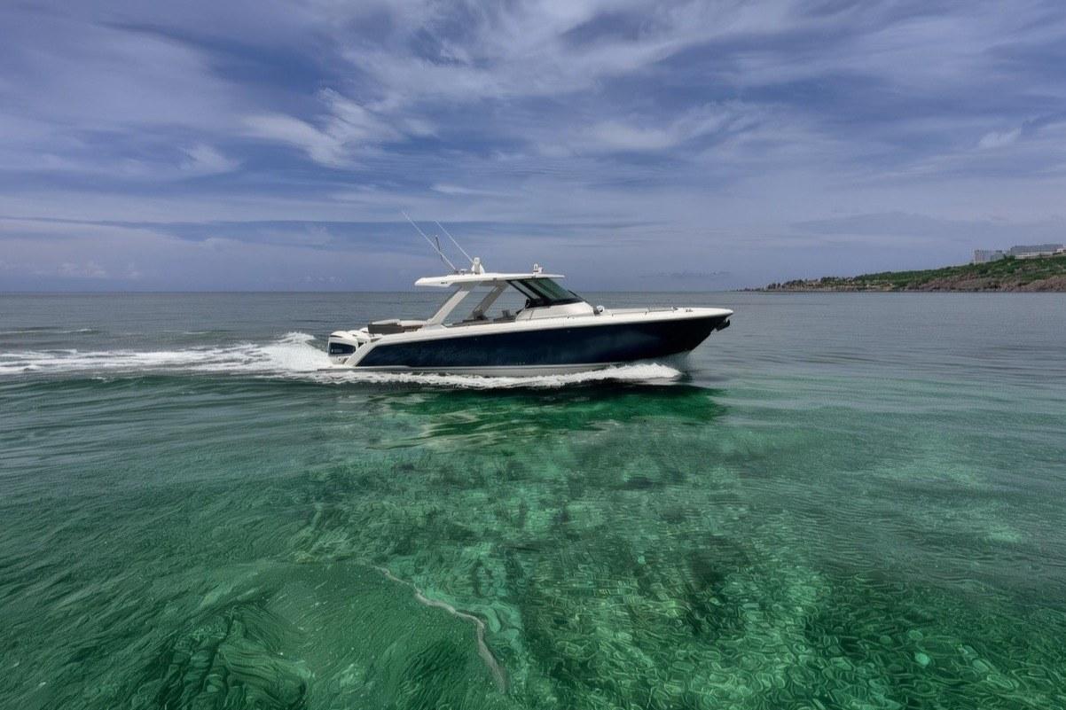 Tiara Yachts