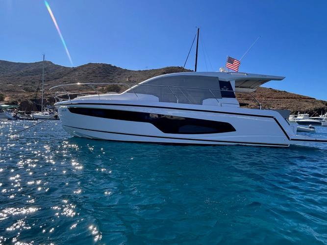 Sealine 33 for sale in Huntington Beach, CA