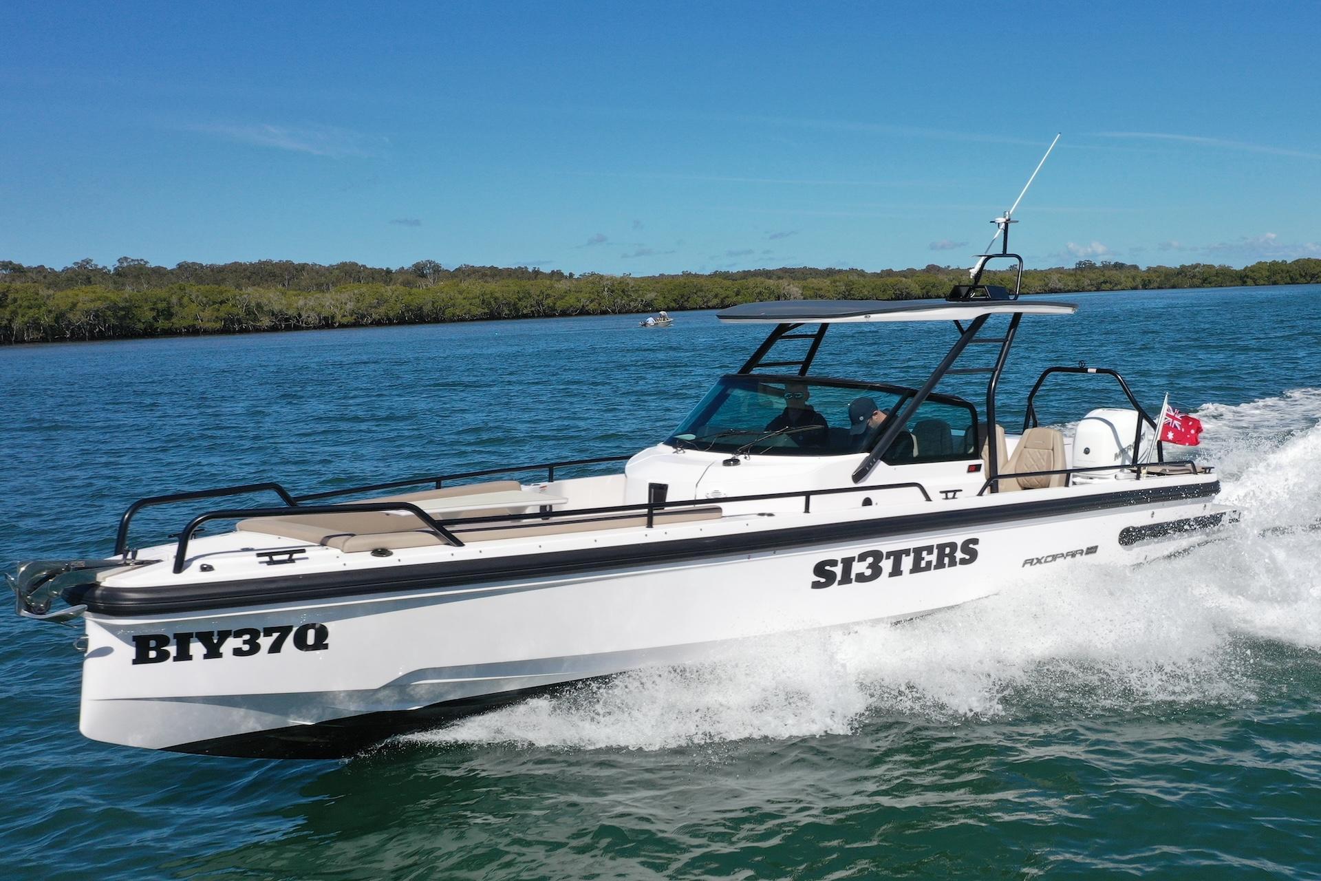 Axopar 28TT for sale in Gold Coast, QLD