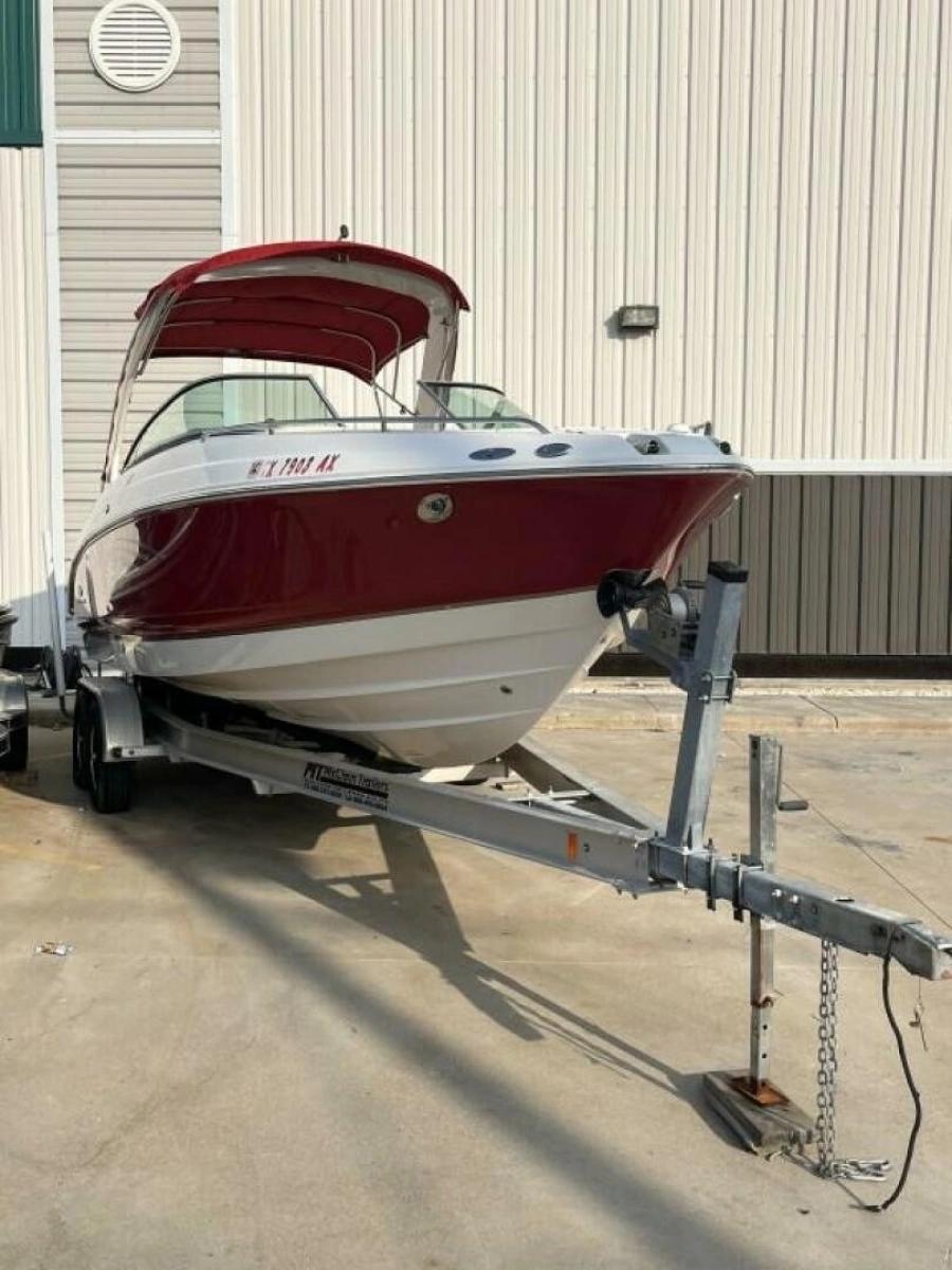 Chaparral 256 SSi