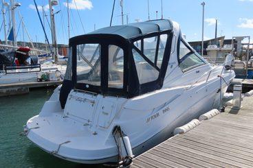 2008 Four Winns Vista 318 for sale in Portland Marina