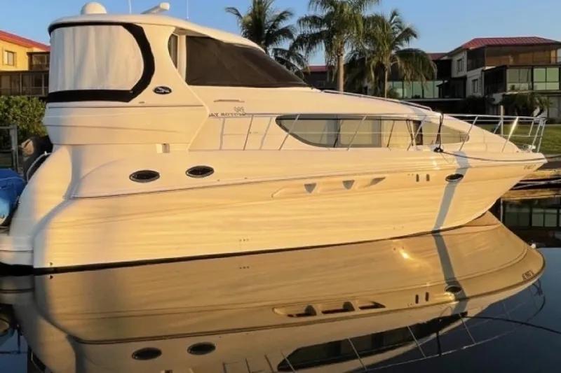 2004 Sea Ray 390 Motor Yacht for sale in Punta Gorda, FL, US