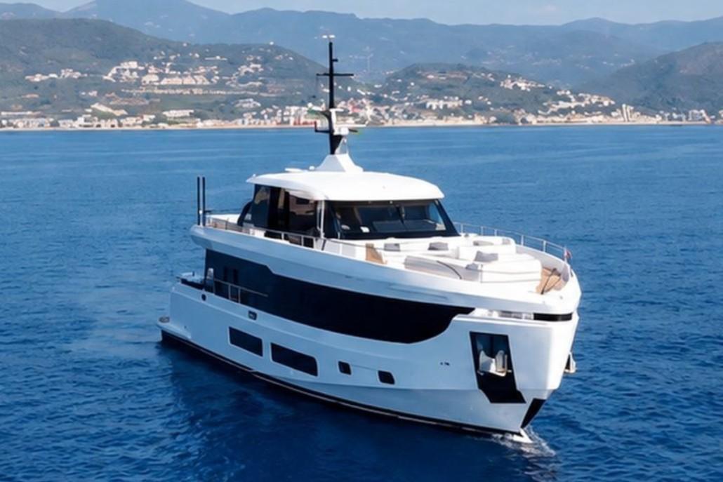 2026 Azimut Grande 30M for sale in Italy, Marina di Loano