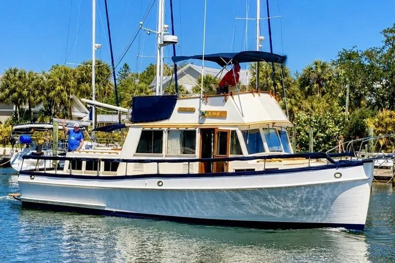 1985 Grand Banks 36 Classic for sale in Madeira Beach, FL, US