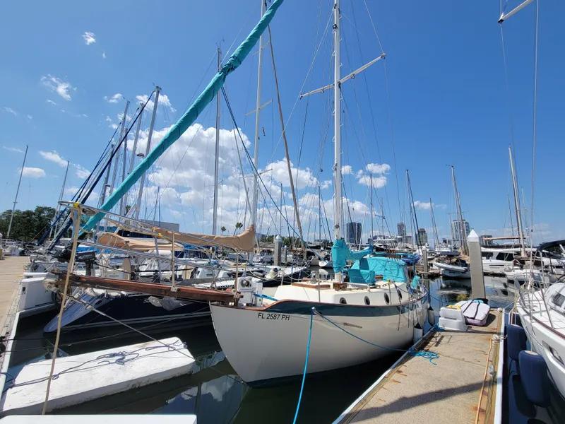 Westsail 32