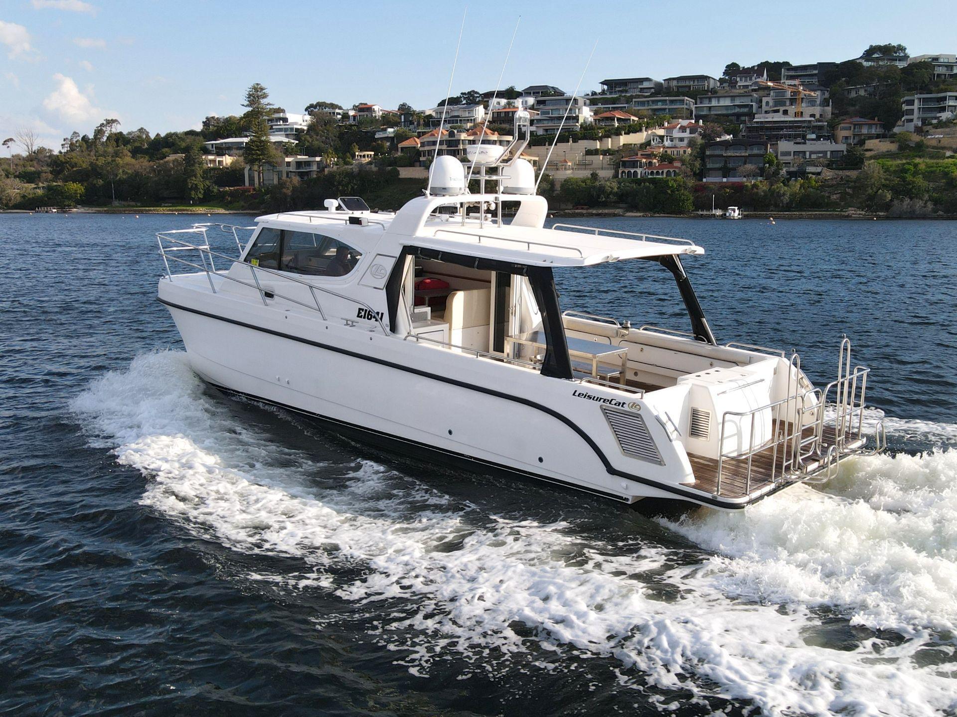 LEISURECAT 350 DEEPWATER