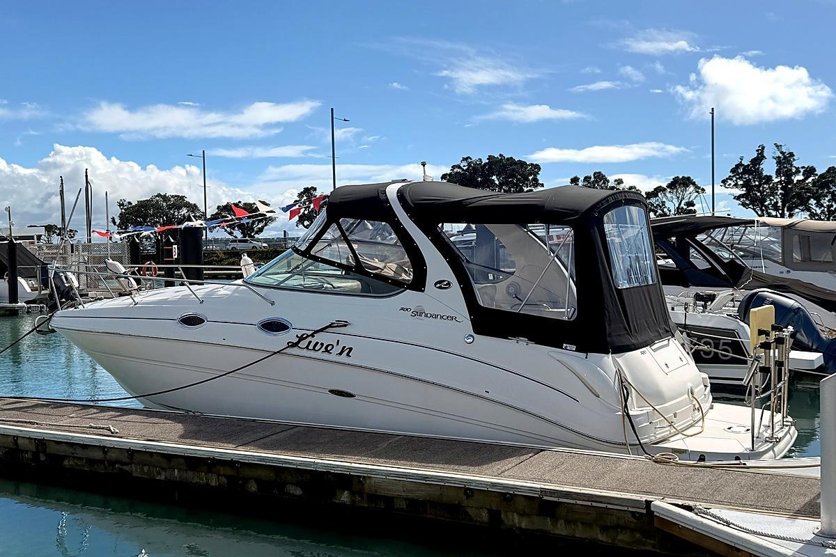 2004 Sea Ray Sundancer 280 for sale in Auckland