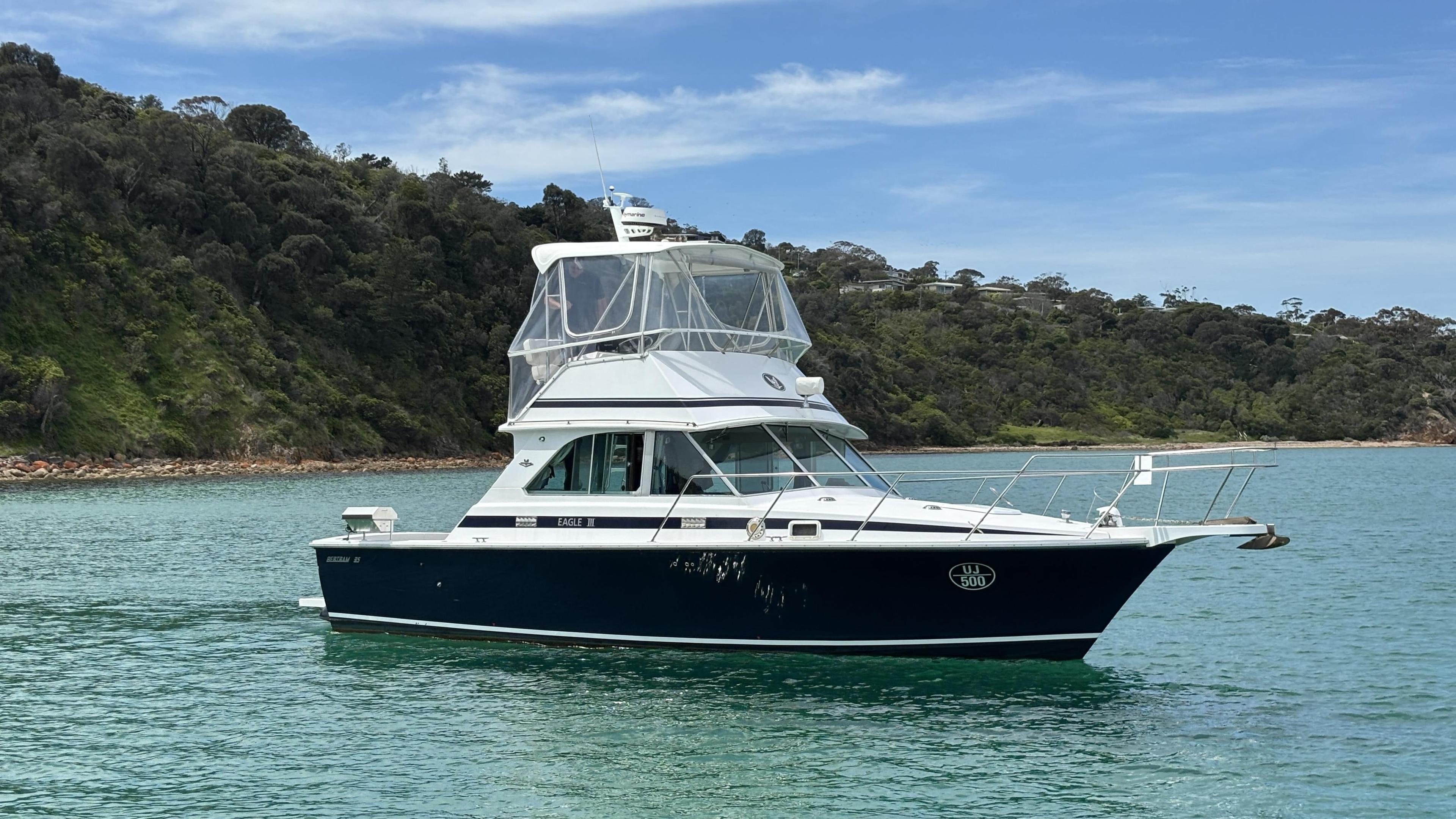 1983 Bertram 35 Flybridge for sale in Martha Cove